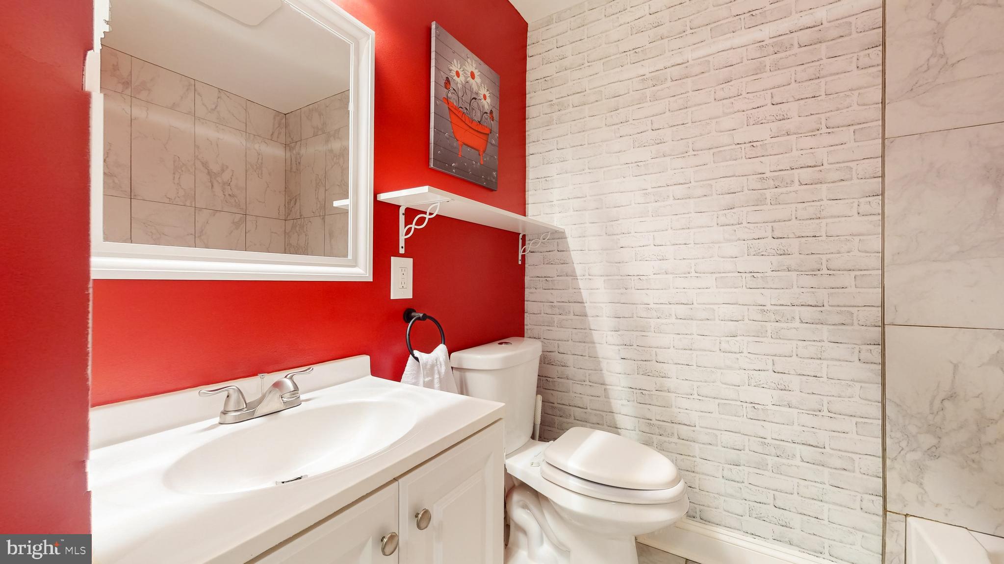 PERRY HALL - Residential