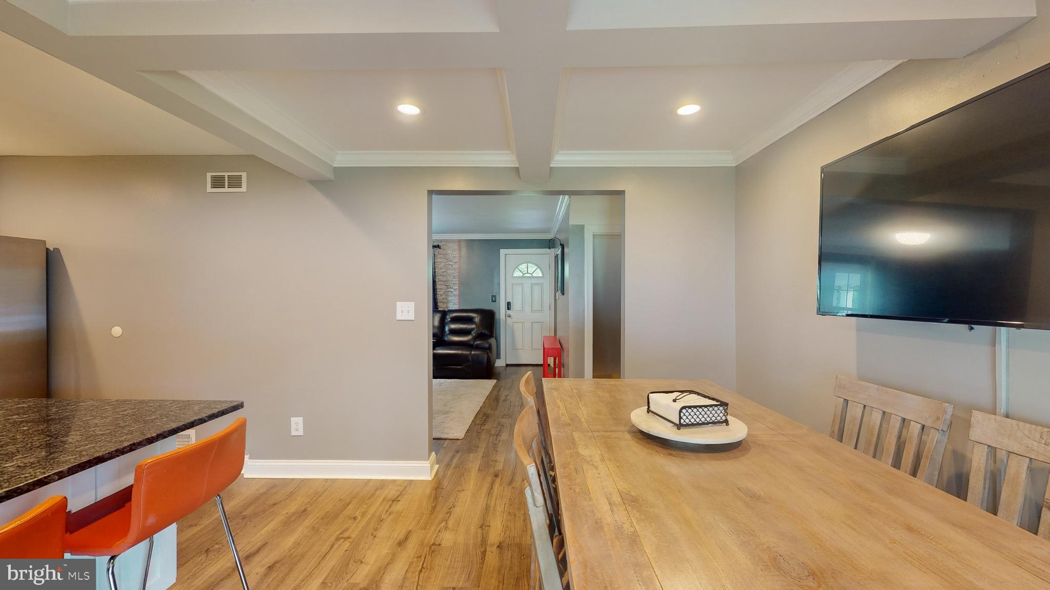 PERRY HALL - Residential