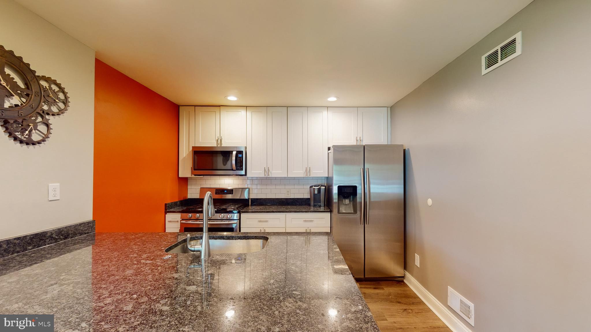 PERRY HALL - Residential