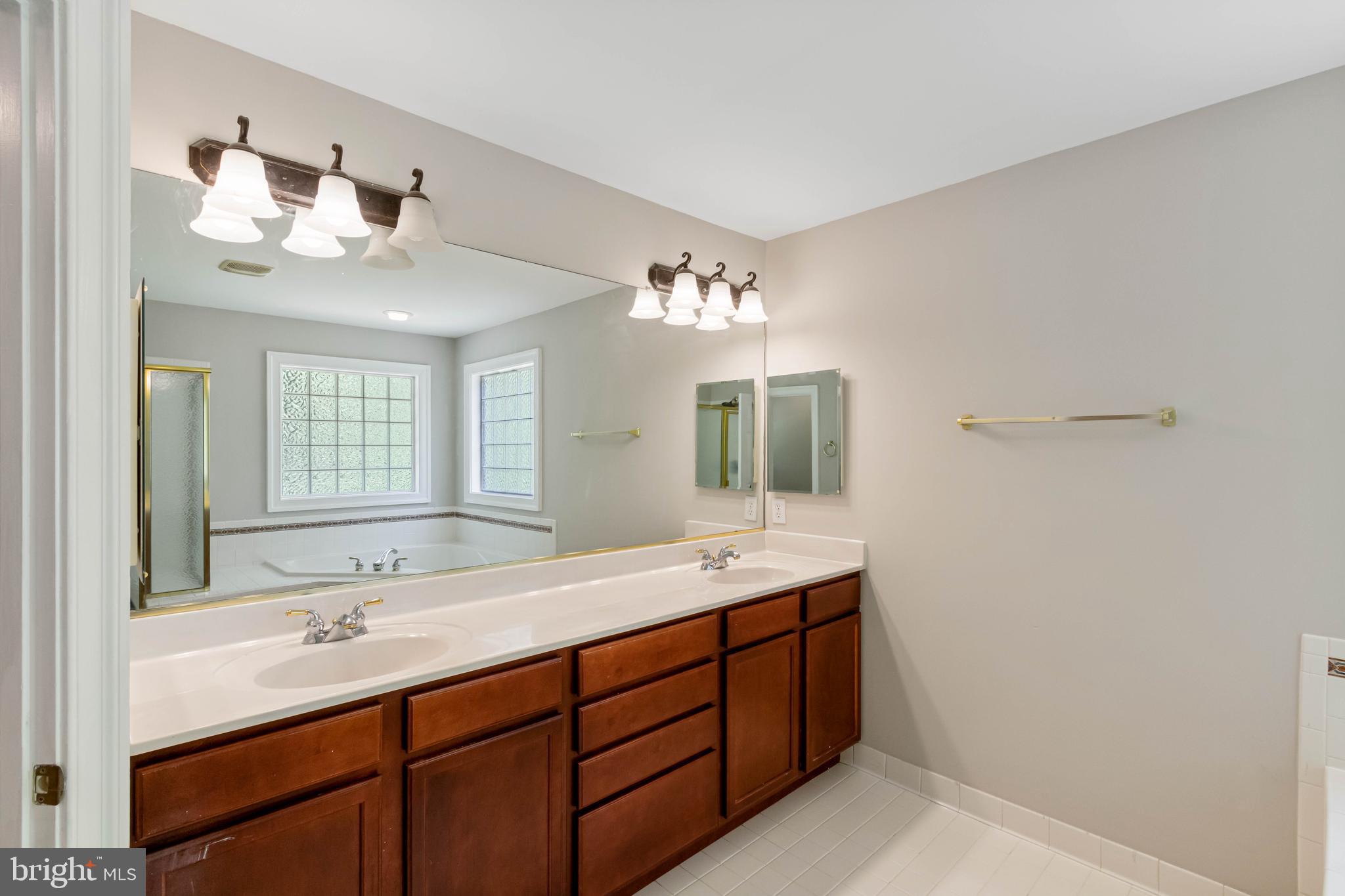 THE OAKS AT FERRY FARM - Residential