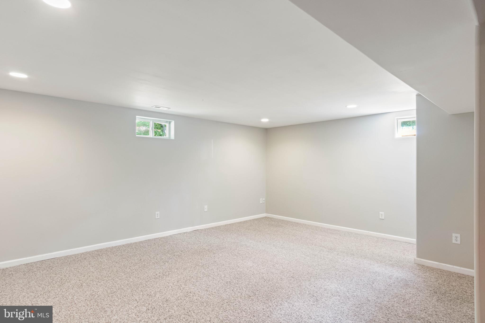 THE OAKS AT FERRY FARM - Residential