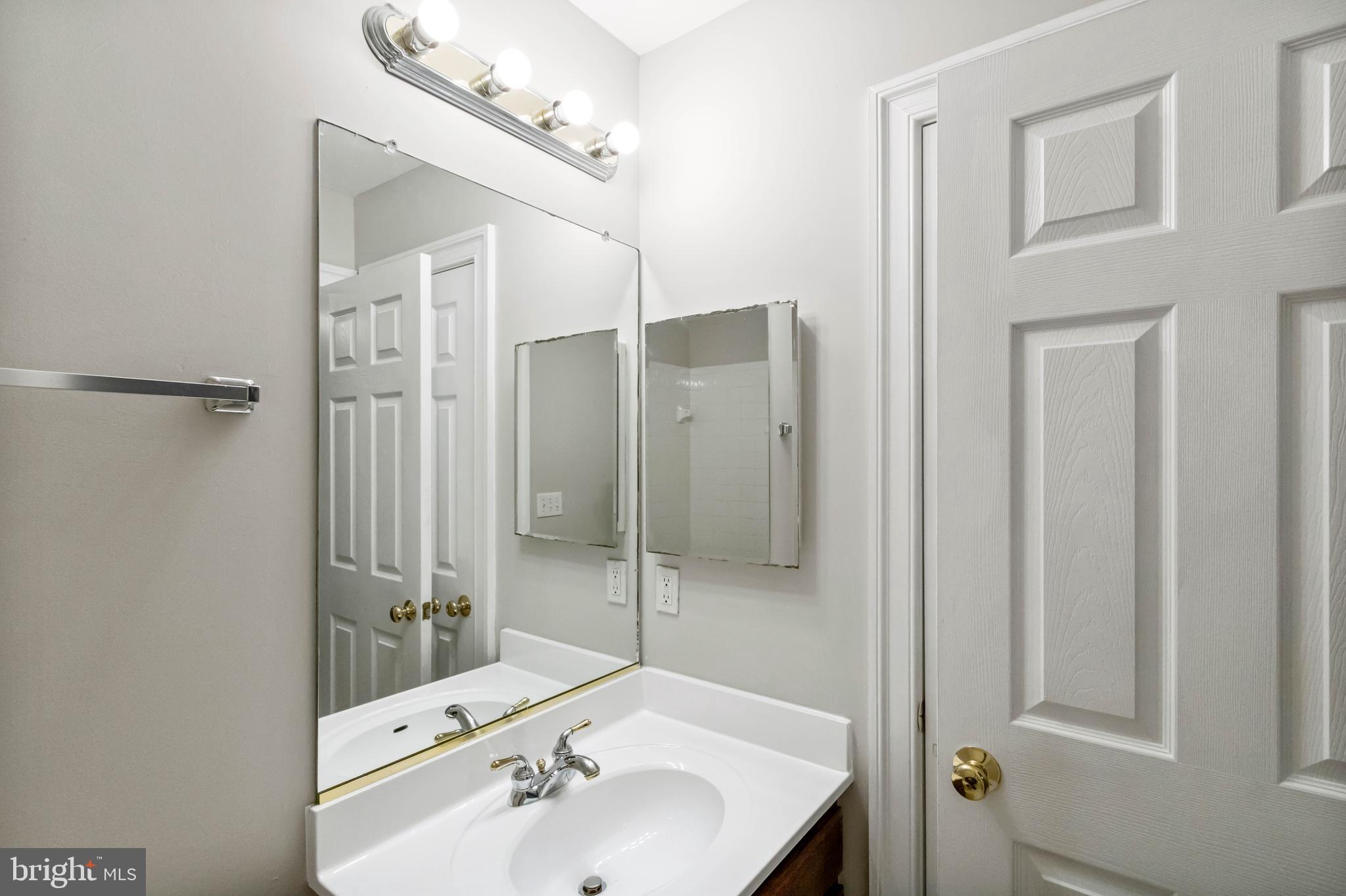 THE OAKS AT FERRY FARM - Residential