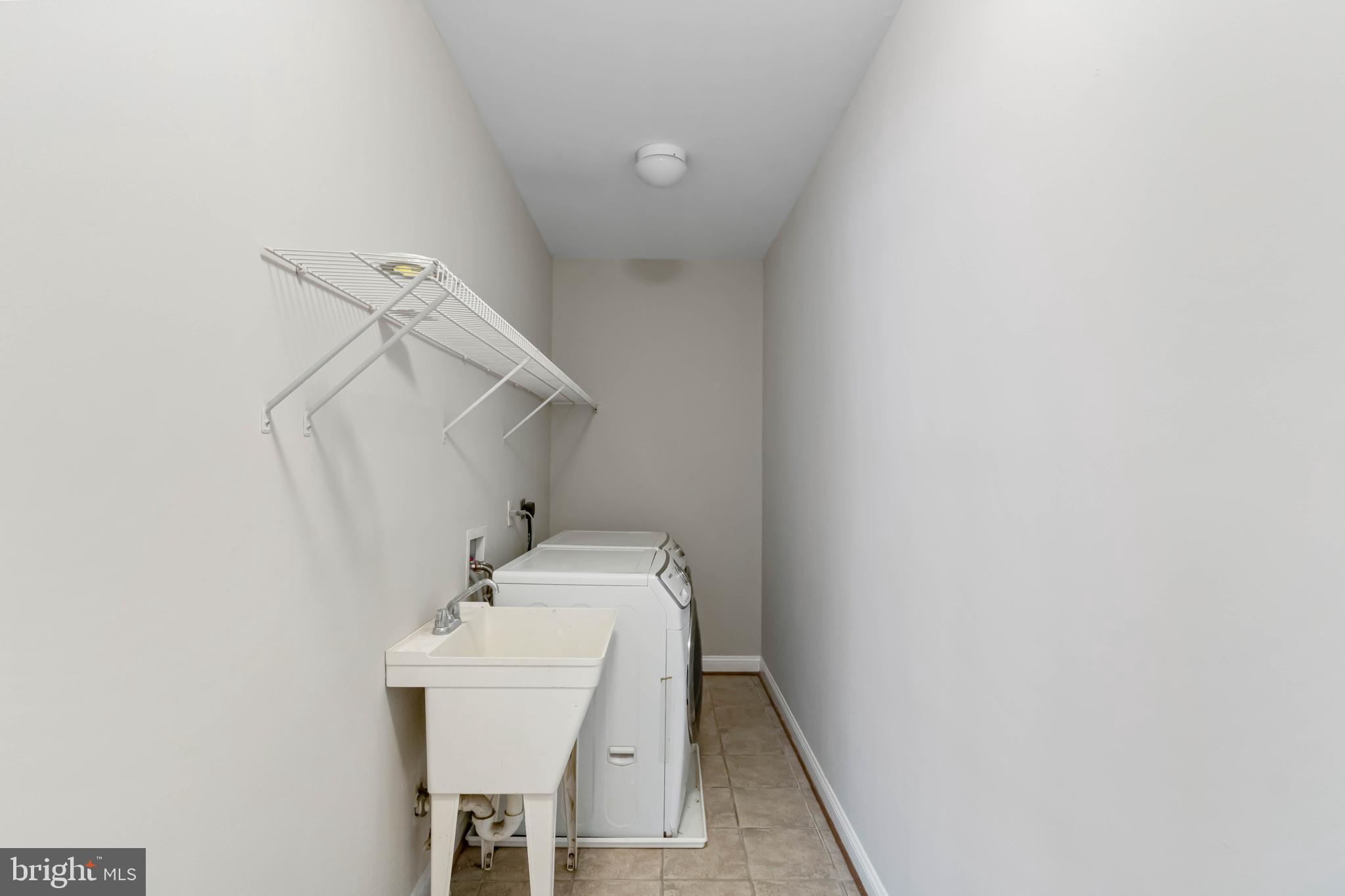 THE OAKS AT FERRY FARM - Residential