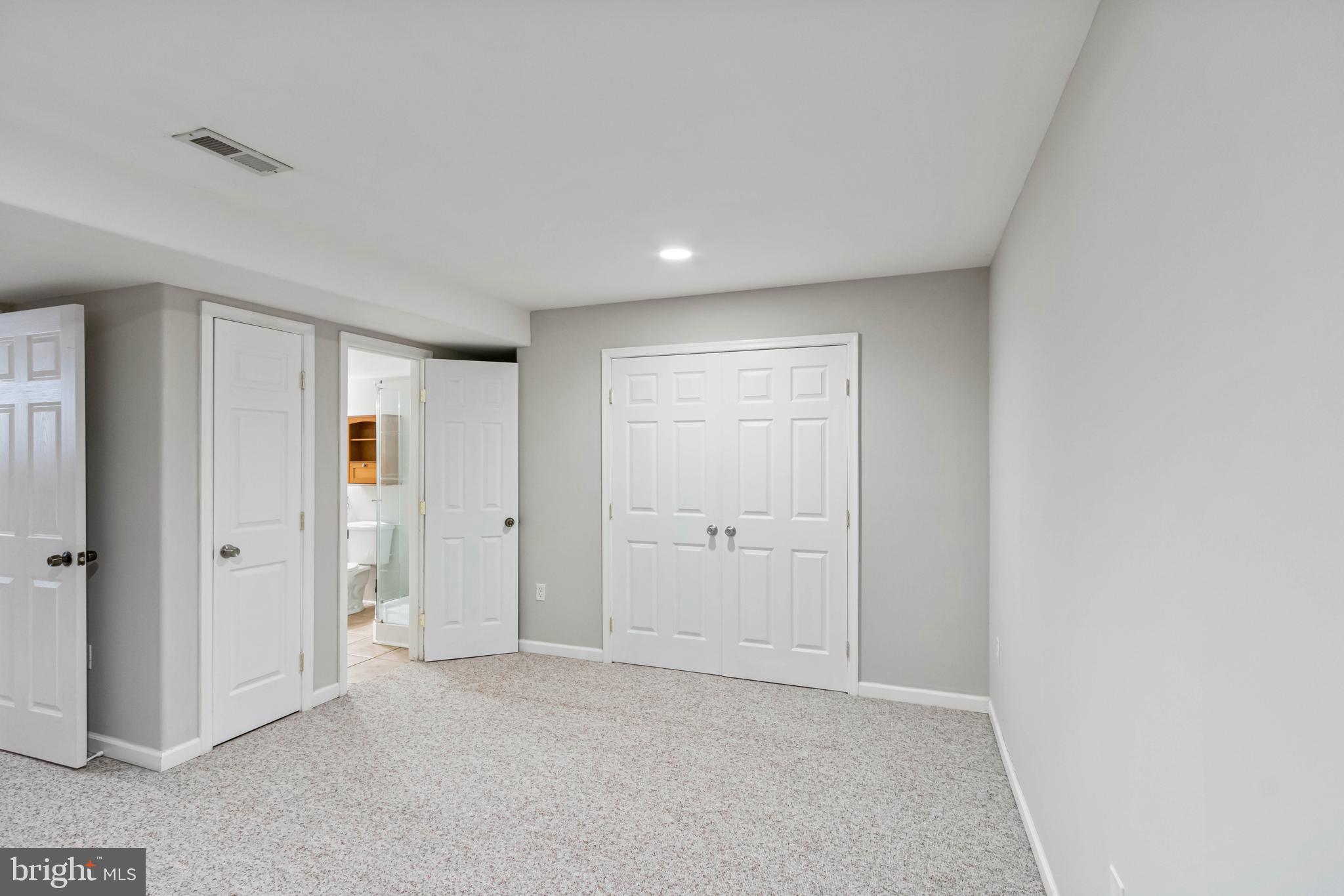 THE OAKS AT FERRY FARM - Residential