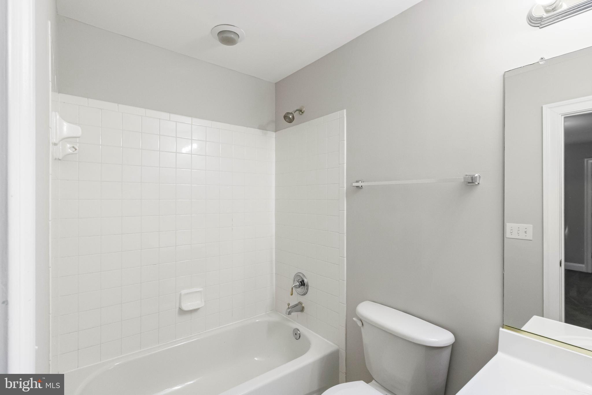 THE OAKS AT FERRY FARM - Residential