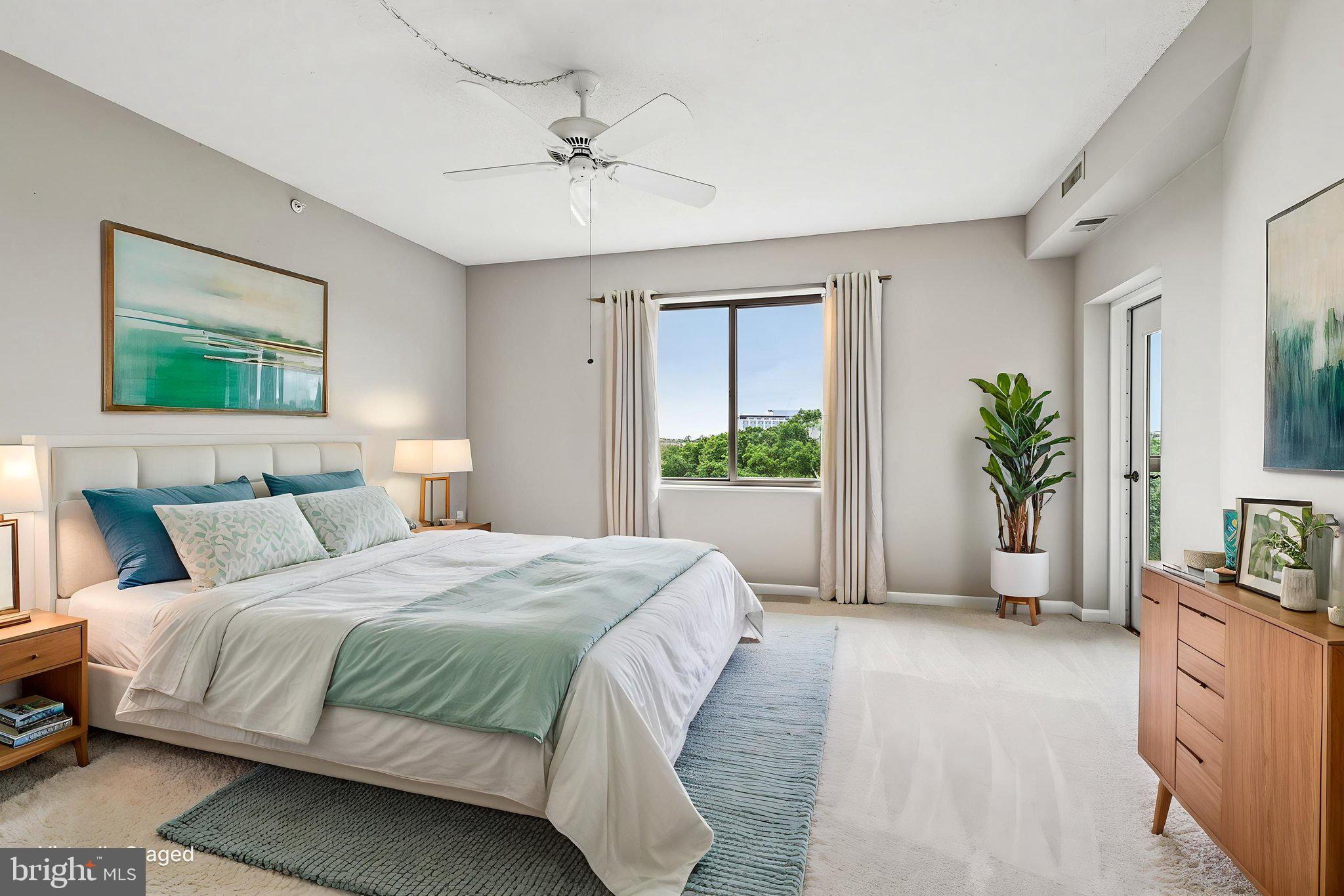 LANSDOWNE WOODS LEISURE WORLD - Residential