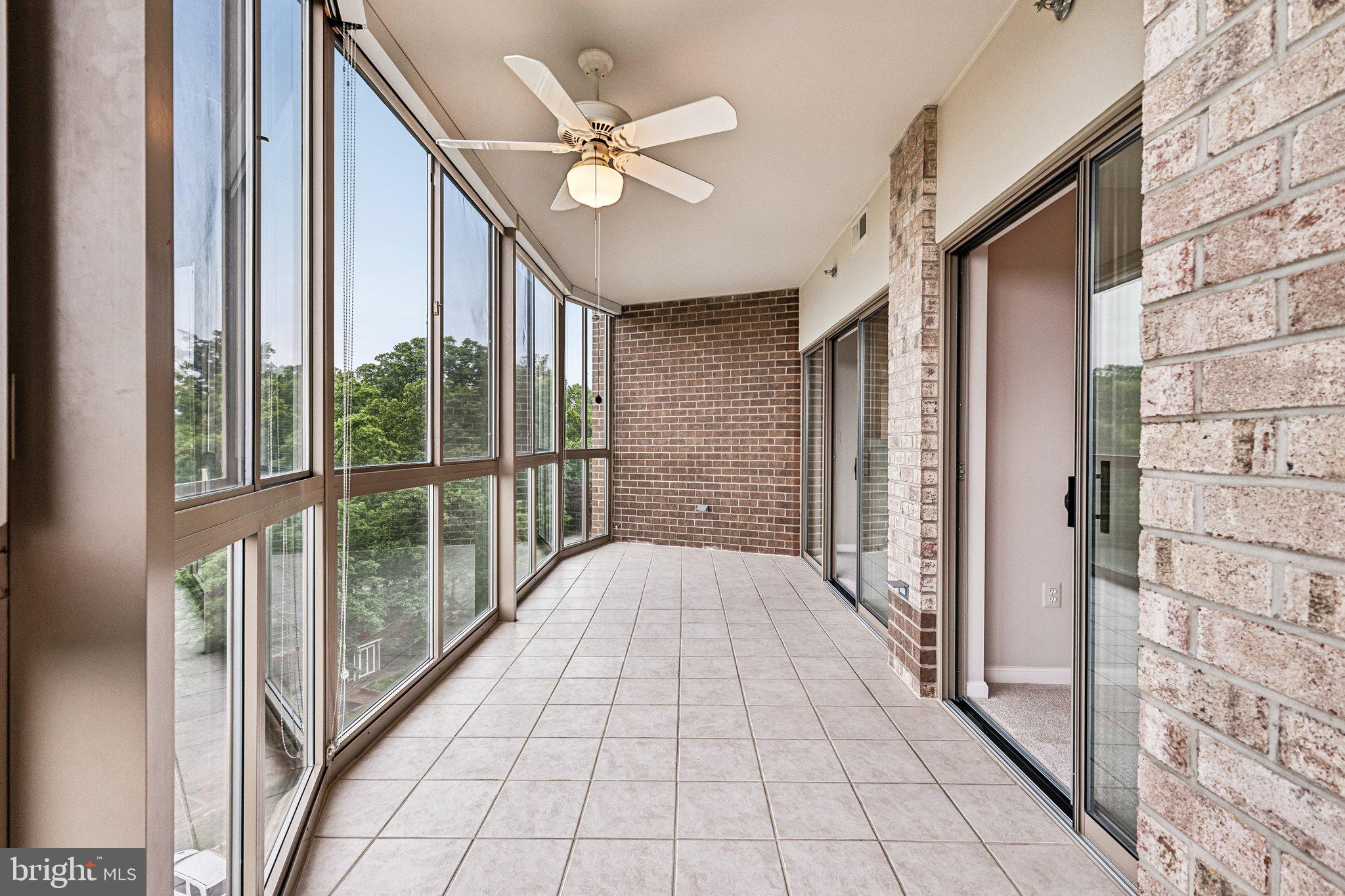 LANSDOWNE WOODS LEISURE WORLD - Residential