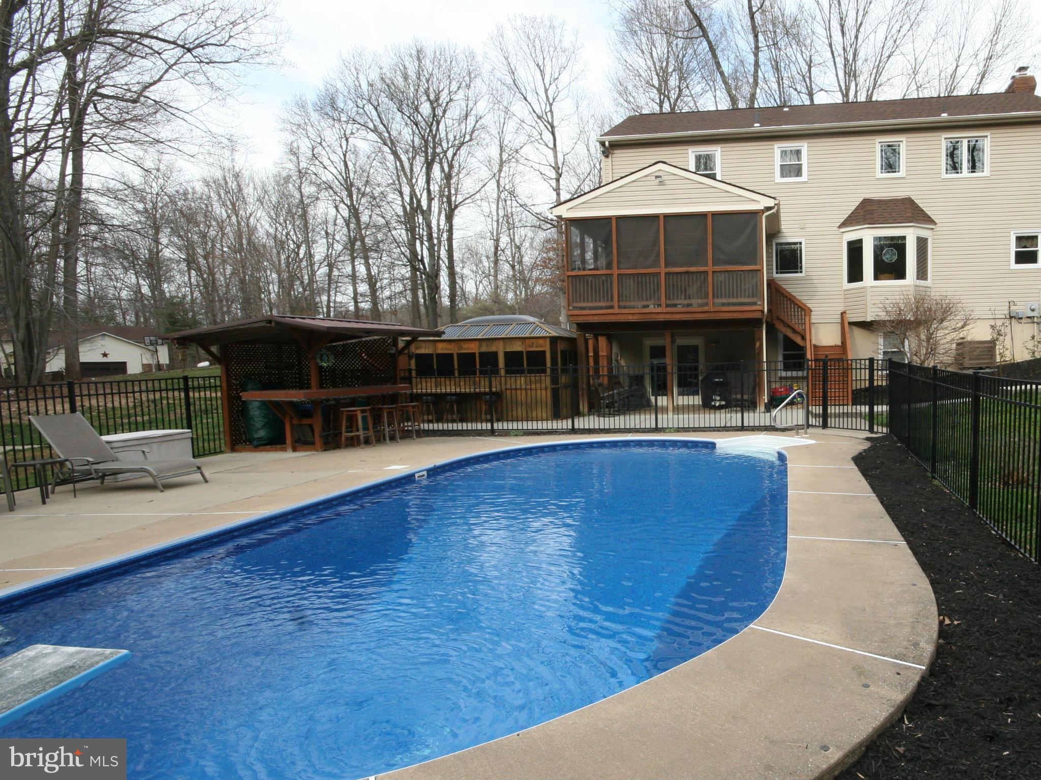 WOODBINE WOODS - Residential