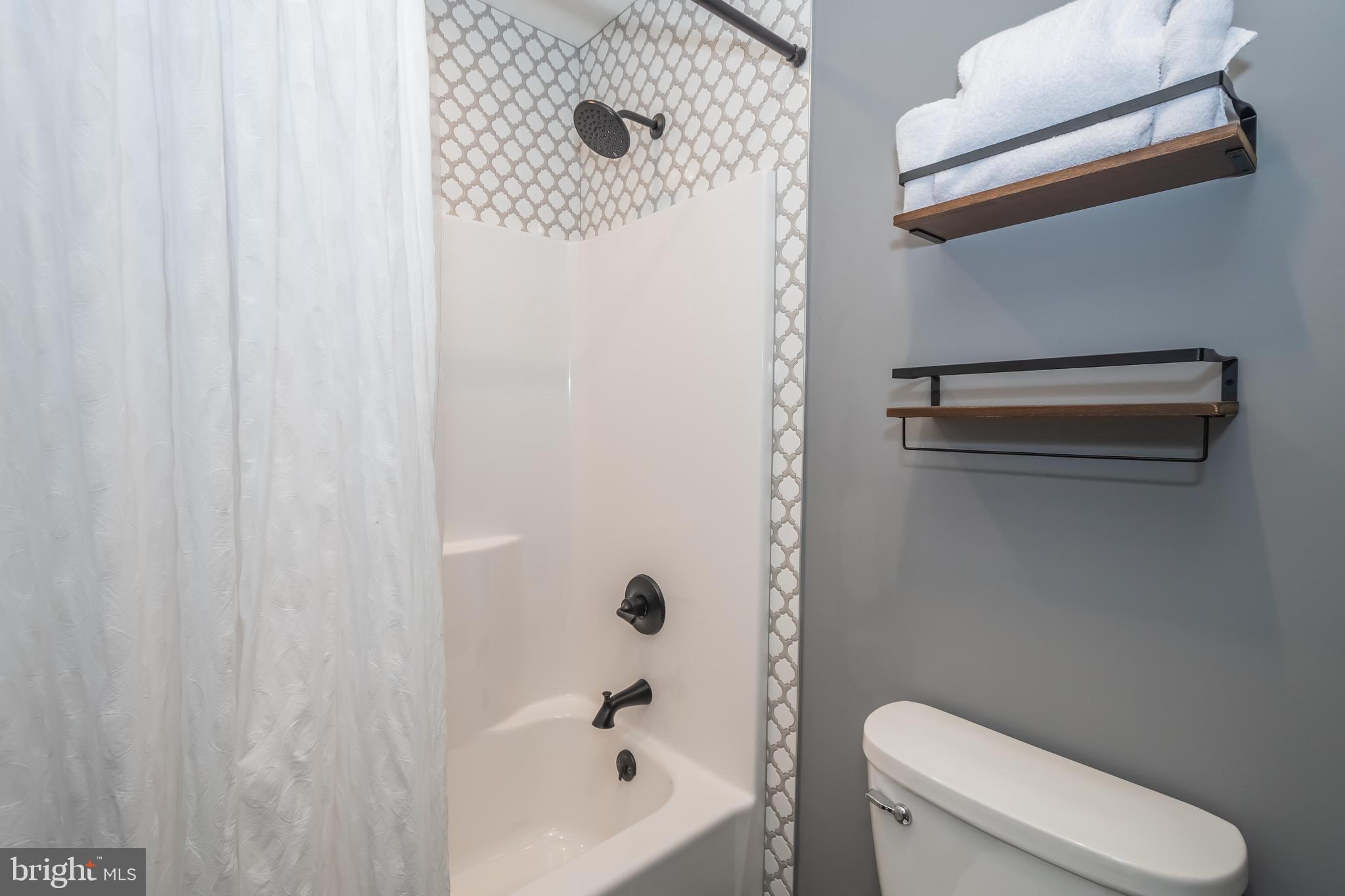 MARSH HILL ROAD - Residential