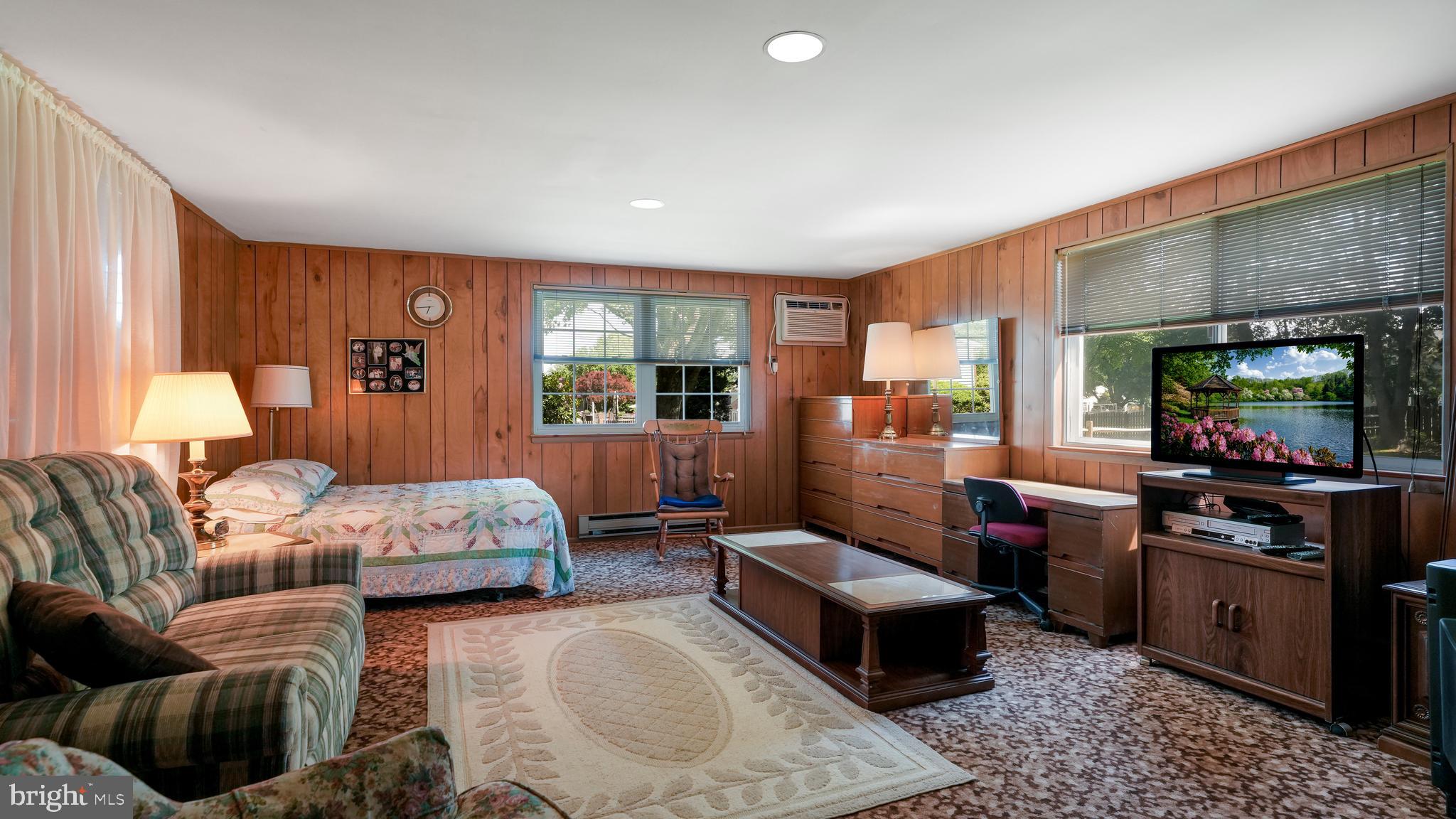 DEERFIELD - Residential