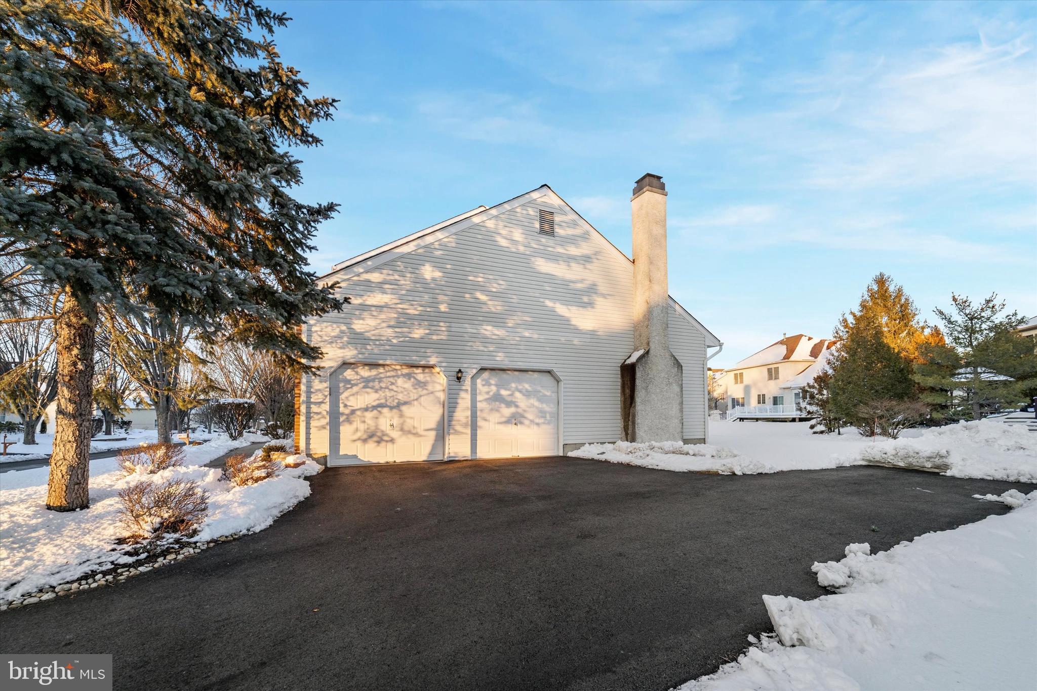 BLUE BELL CC - Residential