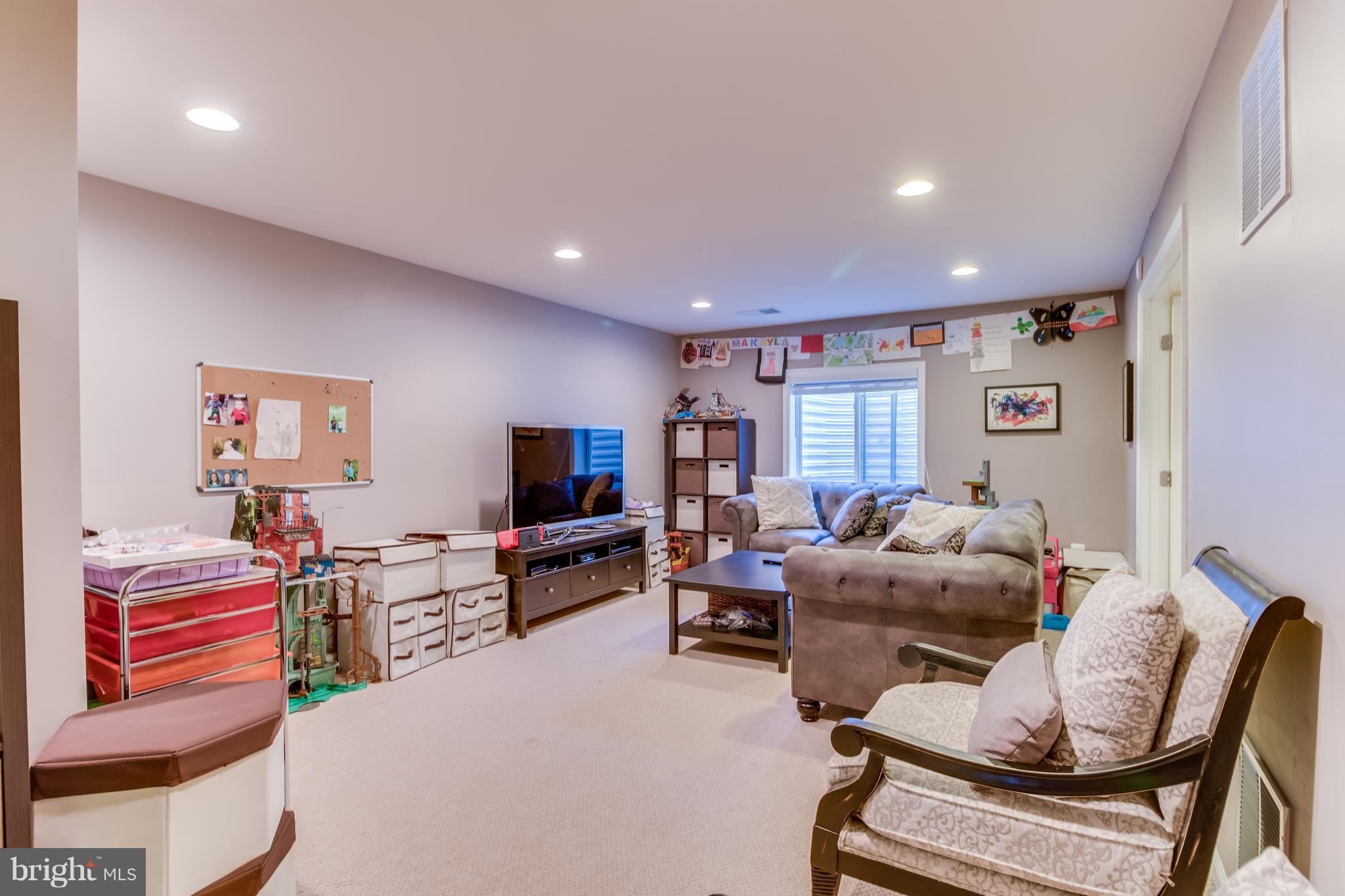 BRENTSMILL - Residential