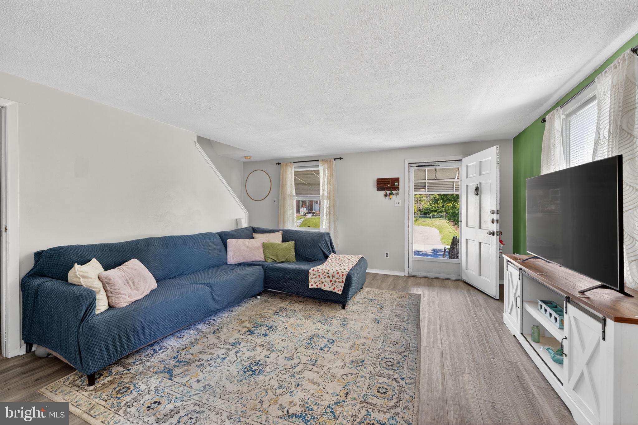 602 CLYMER LANE