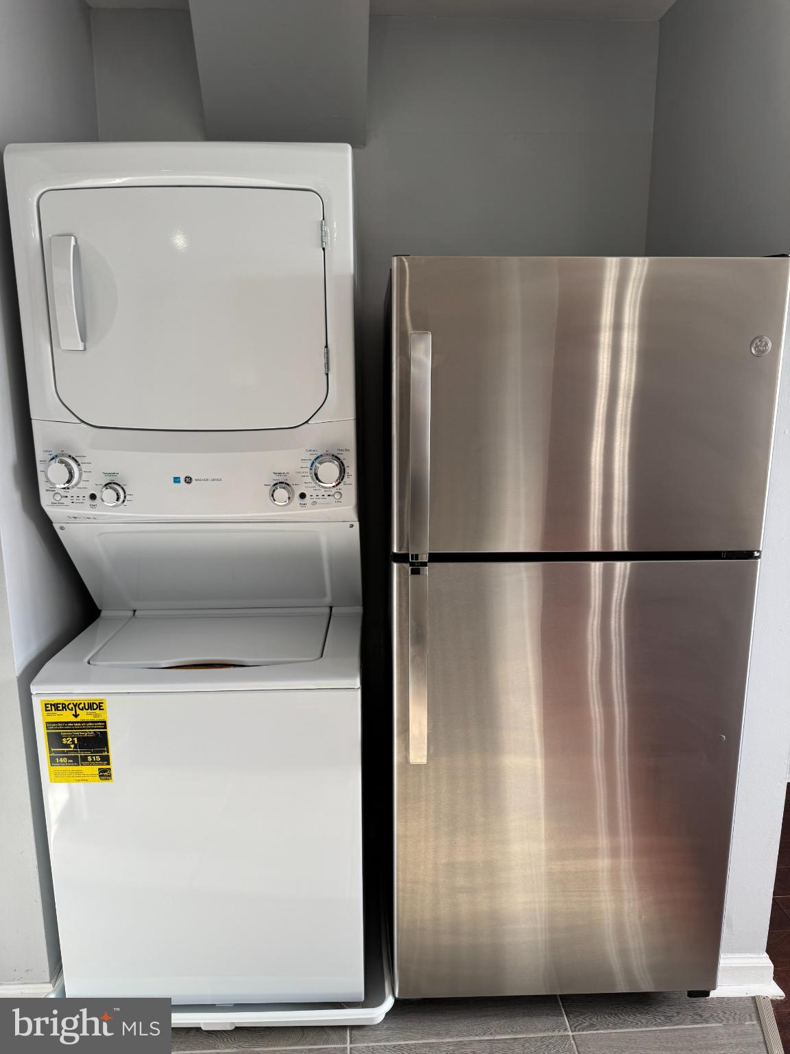 MARKHAM VIEW CONDOMINIUMS - Residential