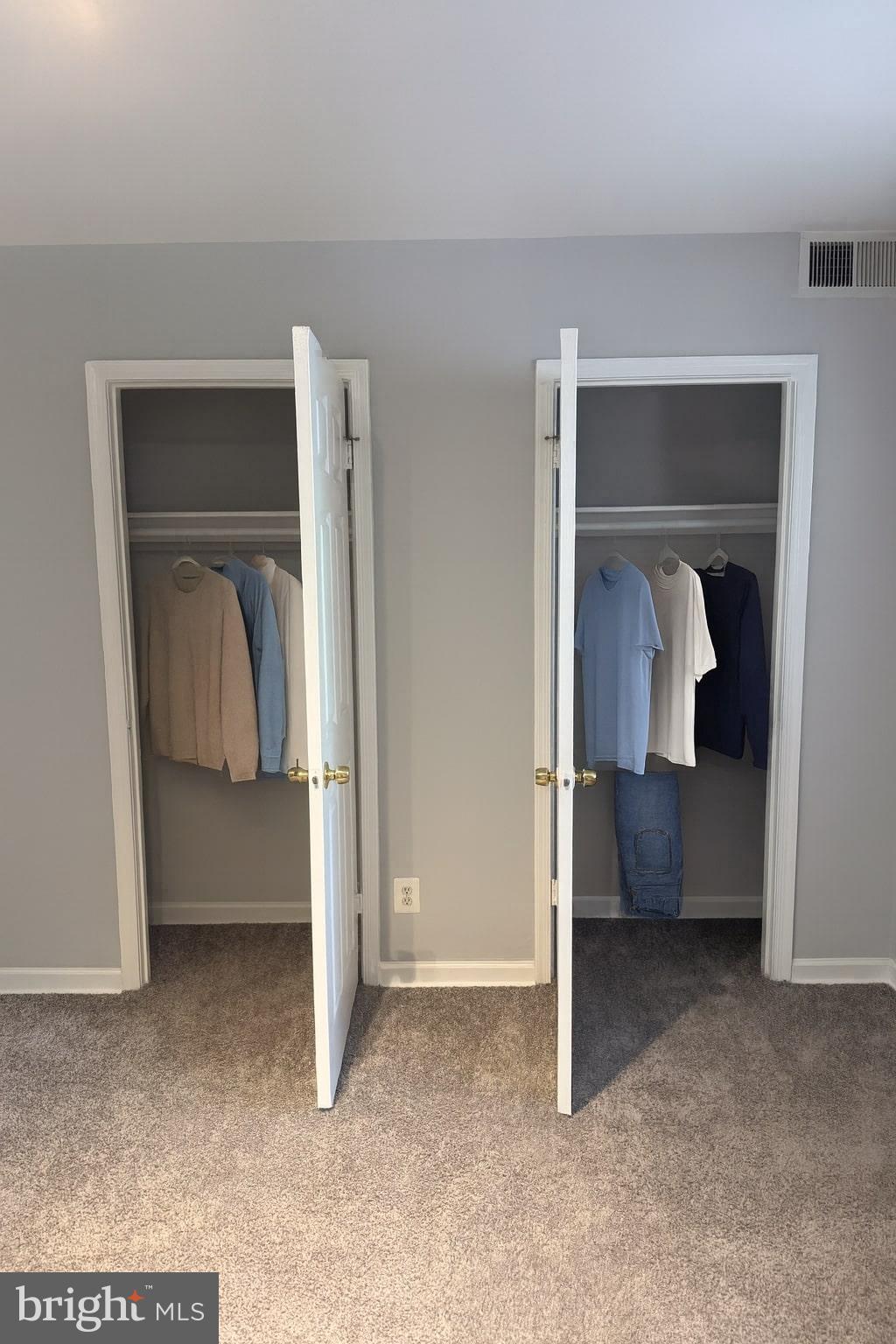 MARKHAM VIEW CONDOMINIUMS - Residential