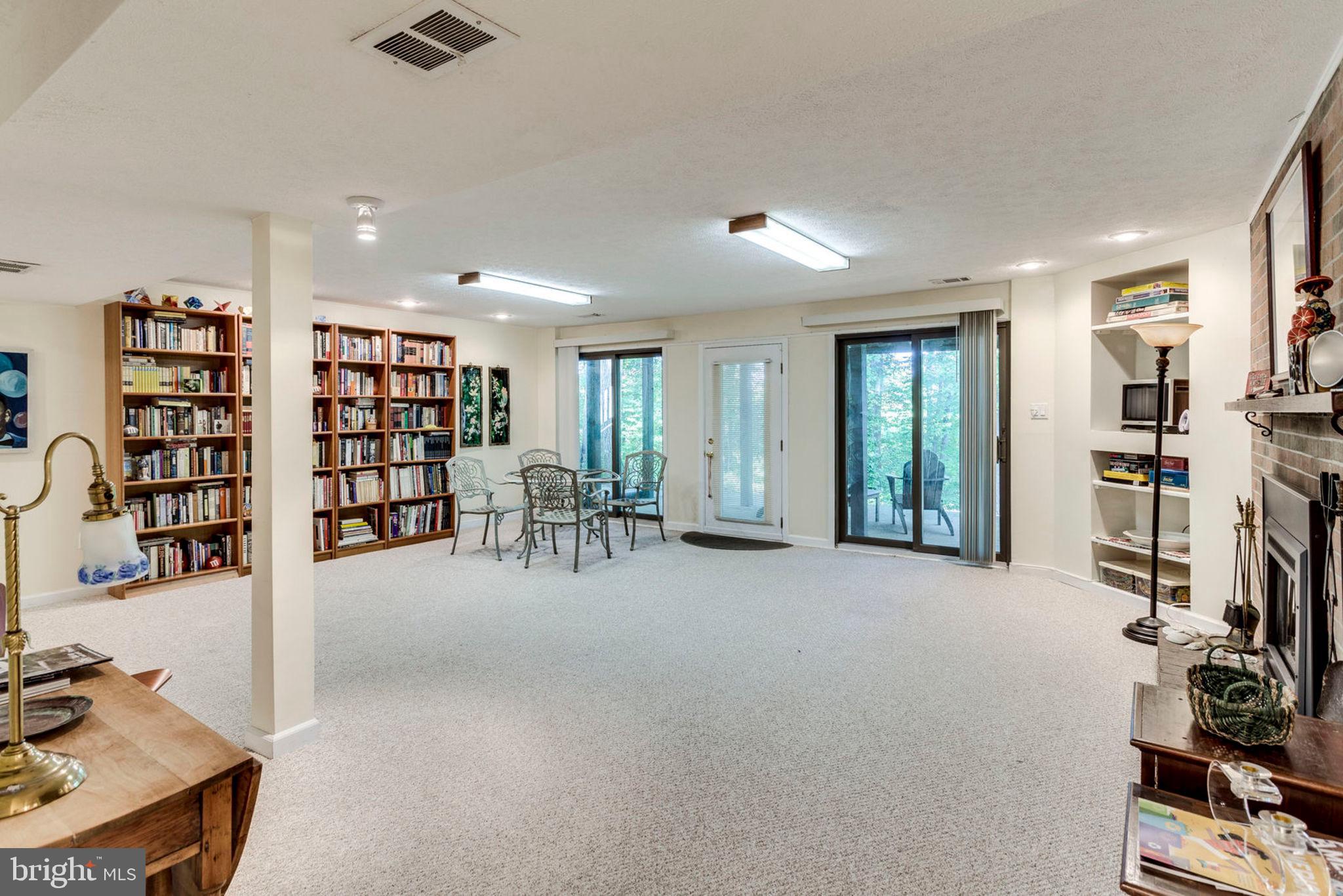 FORT WASHINGTON ESTATES - Residential