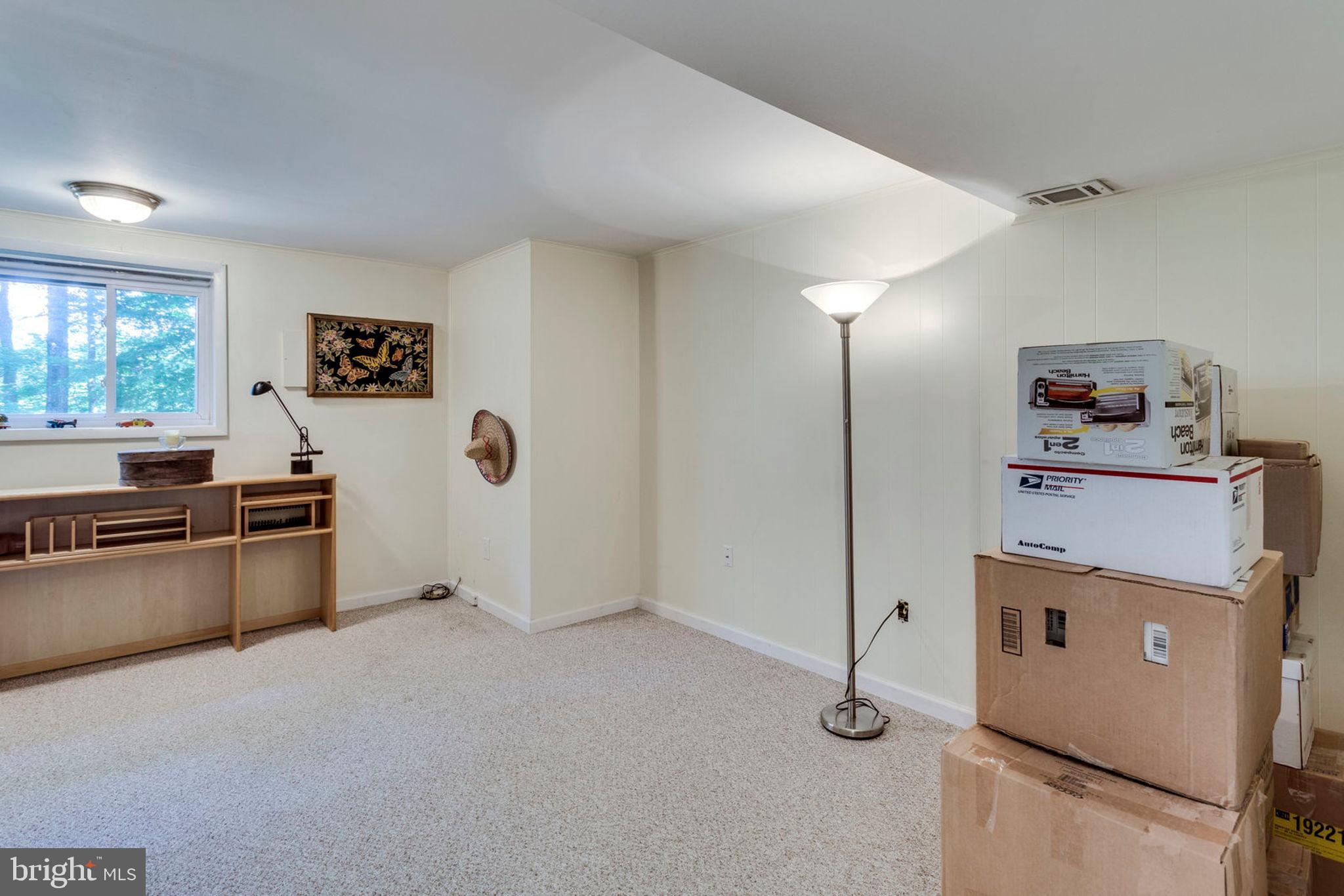 FORT WASHINGTON ESTATES - Residential