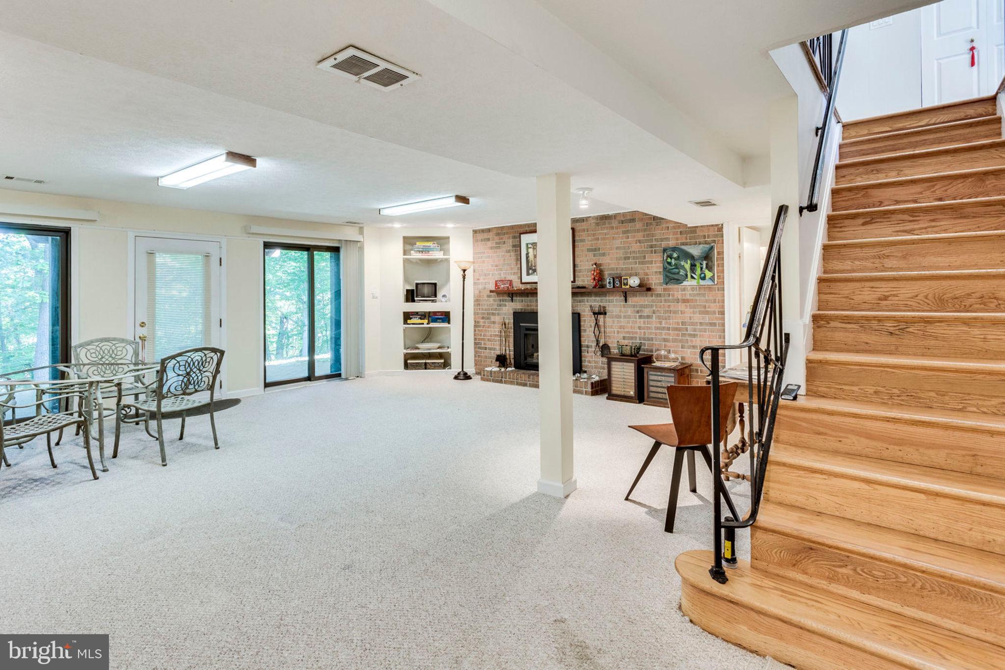 FORT WASHINGTON ESTATES - Residential