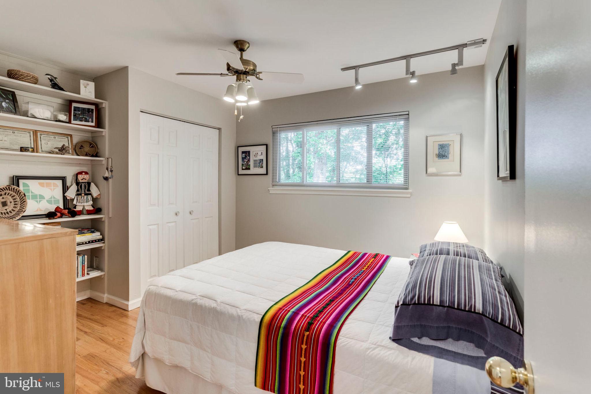 FORT WASHINGTON ESTATES - Residential