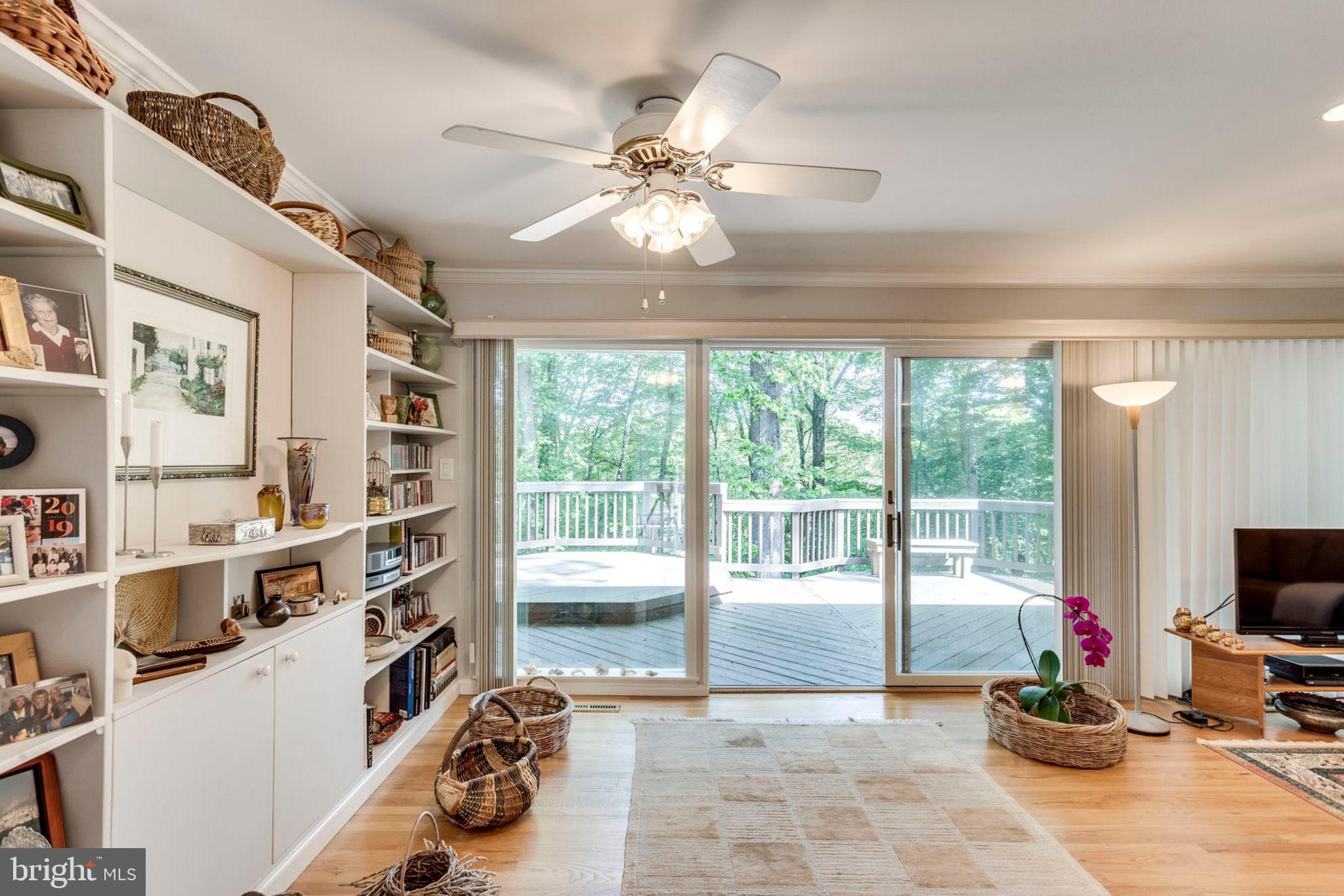 FORT WASHINGTON ESTATES - Residential