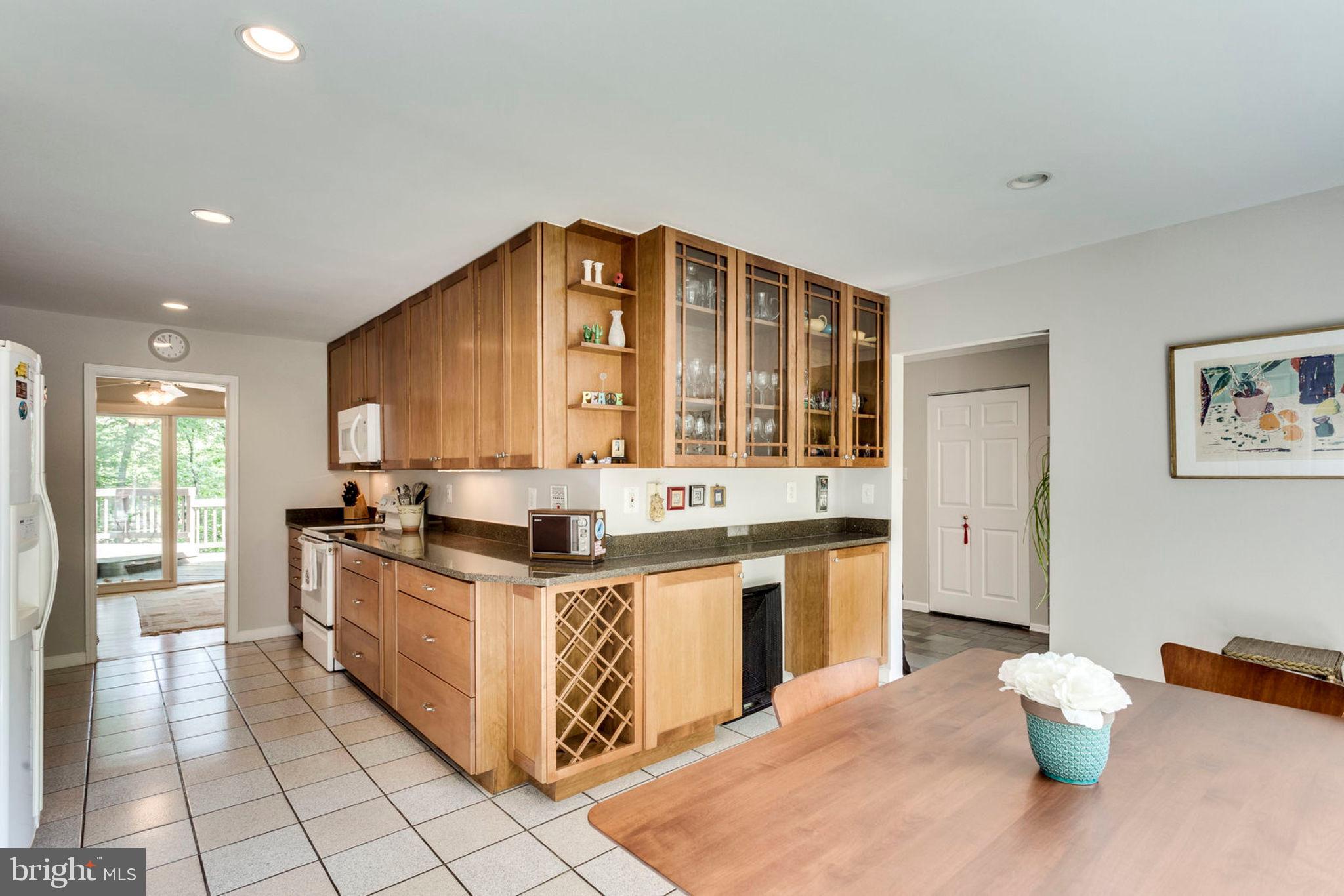 FORT WASHINGTON ESTATES - Residential