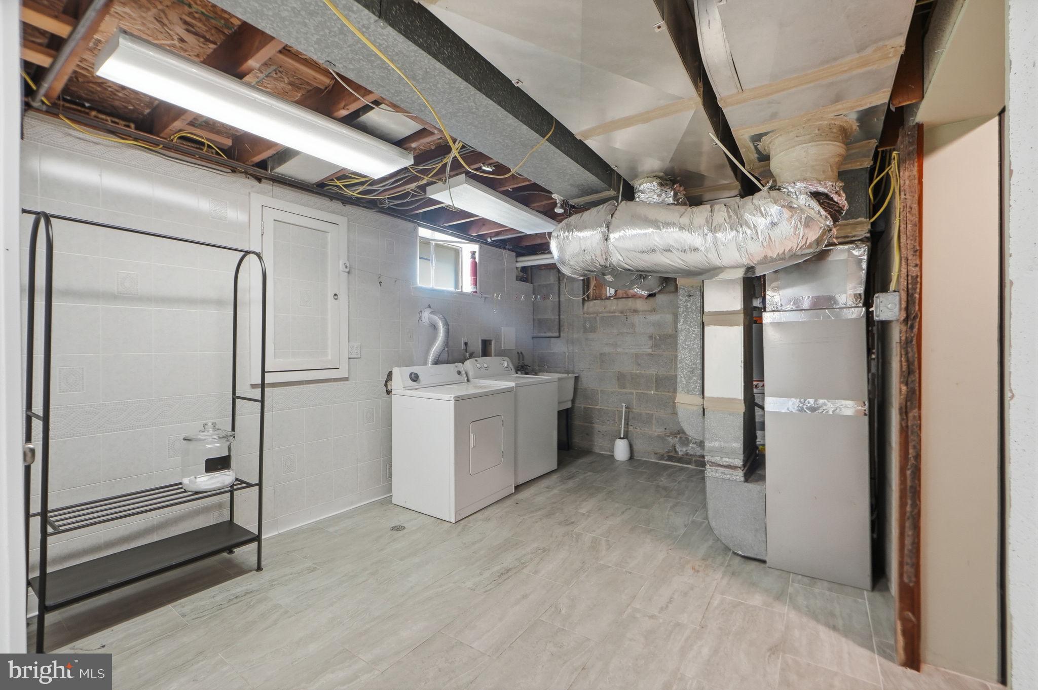 SNYDER - Residential