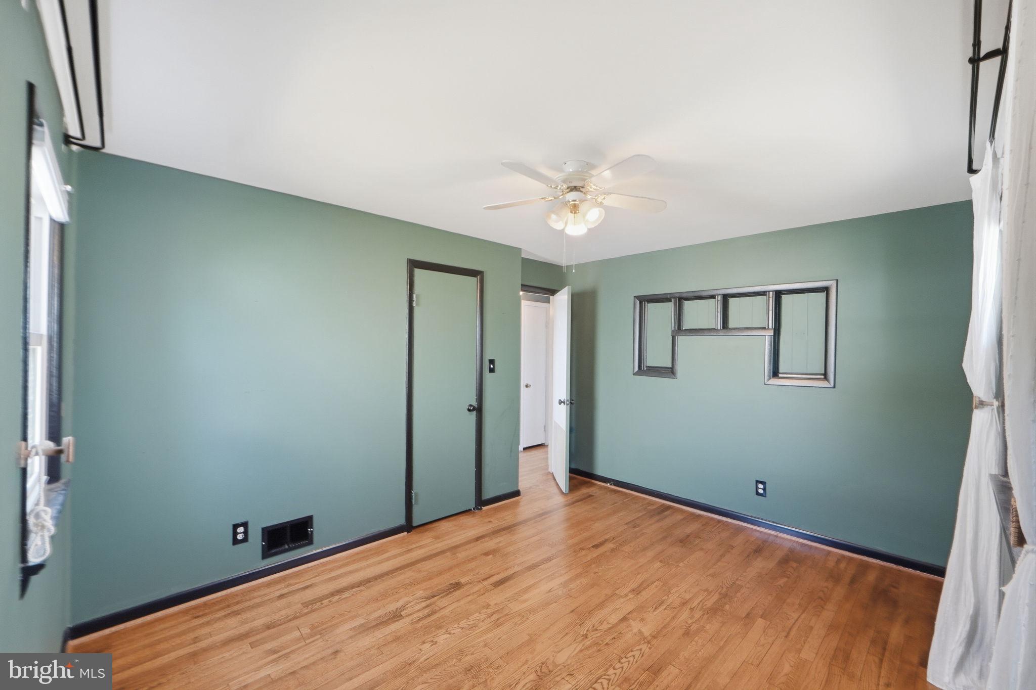 SNYDER - Residential