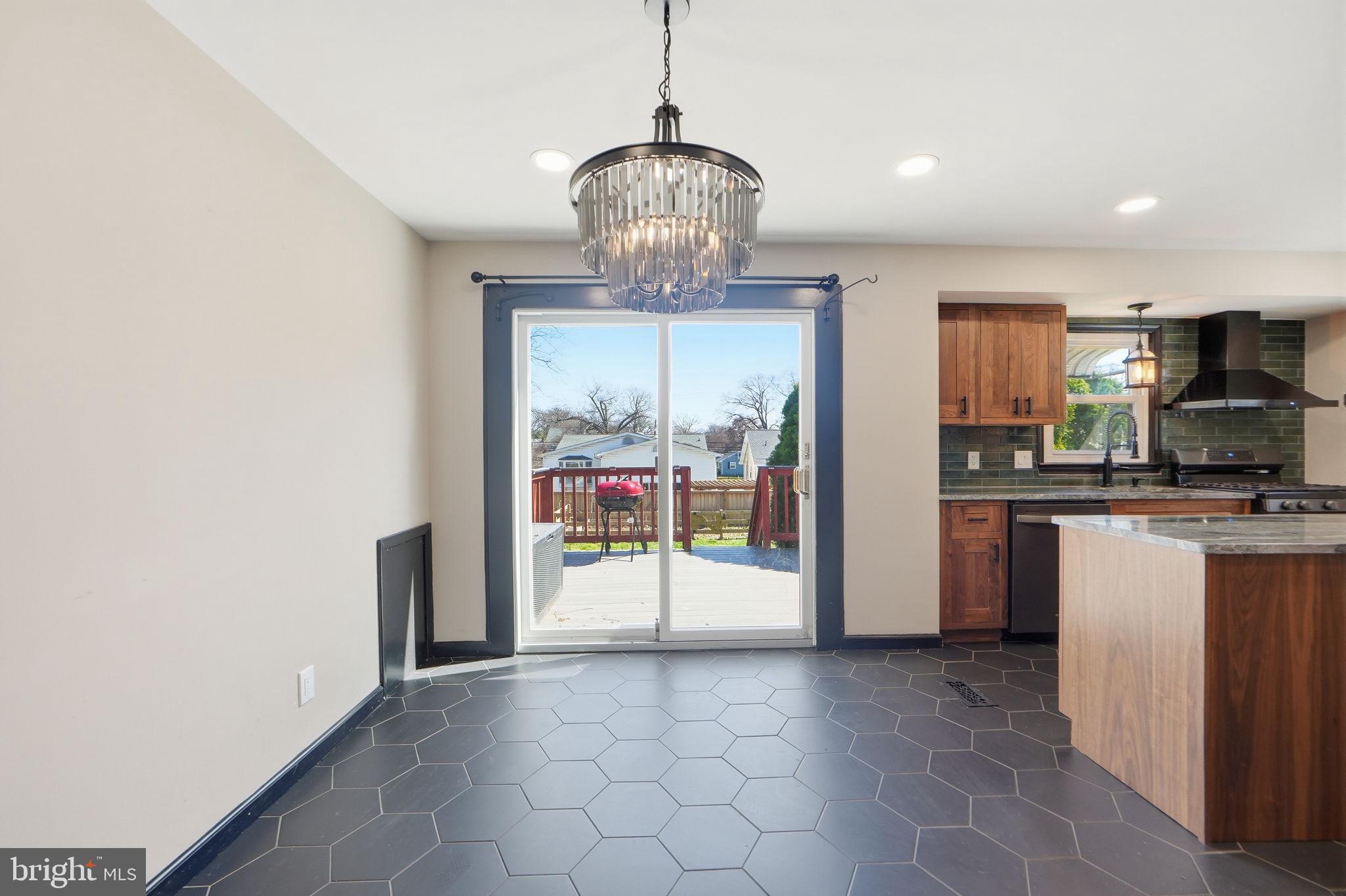 SNYDER - Residential