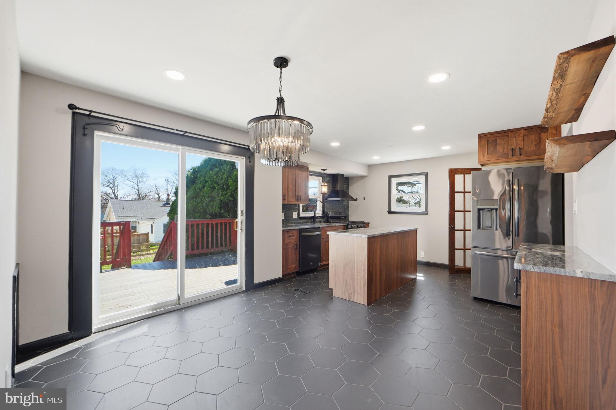 SNYDER - Residential