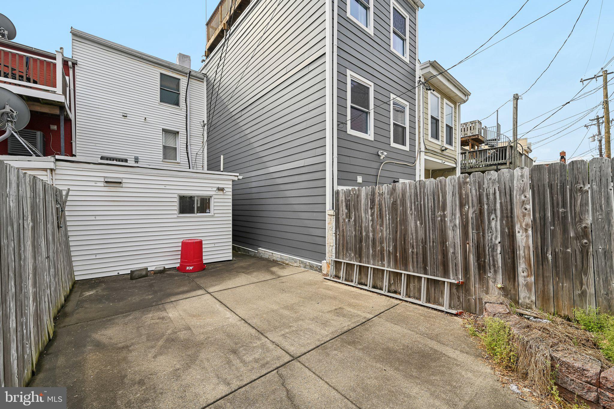 CANTON - Residential