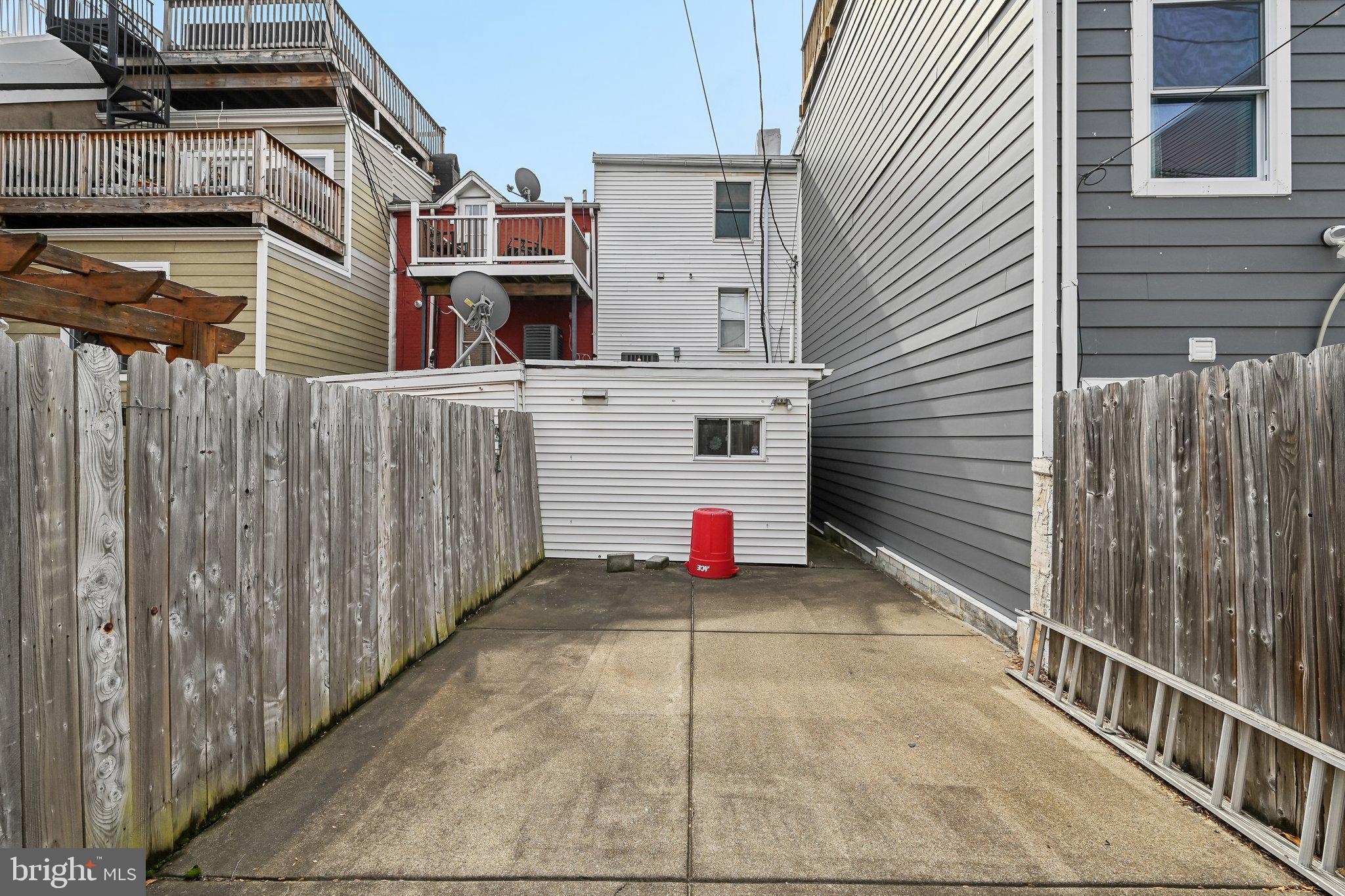 CANTON - Residential