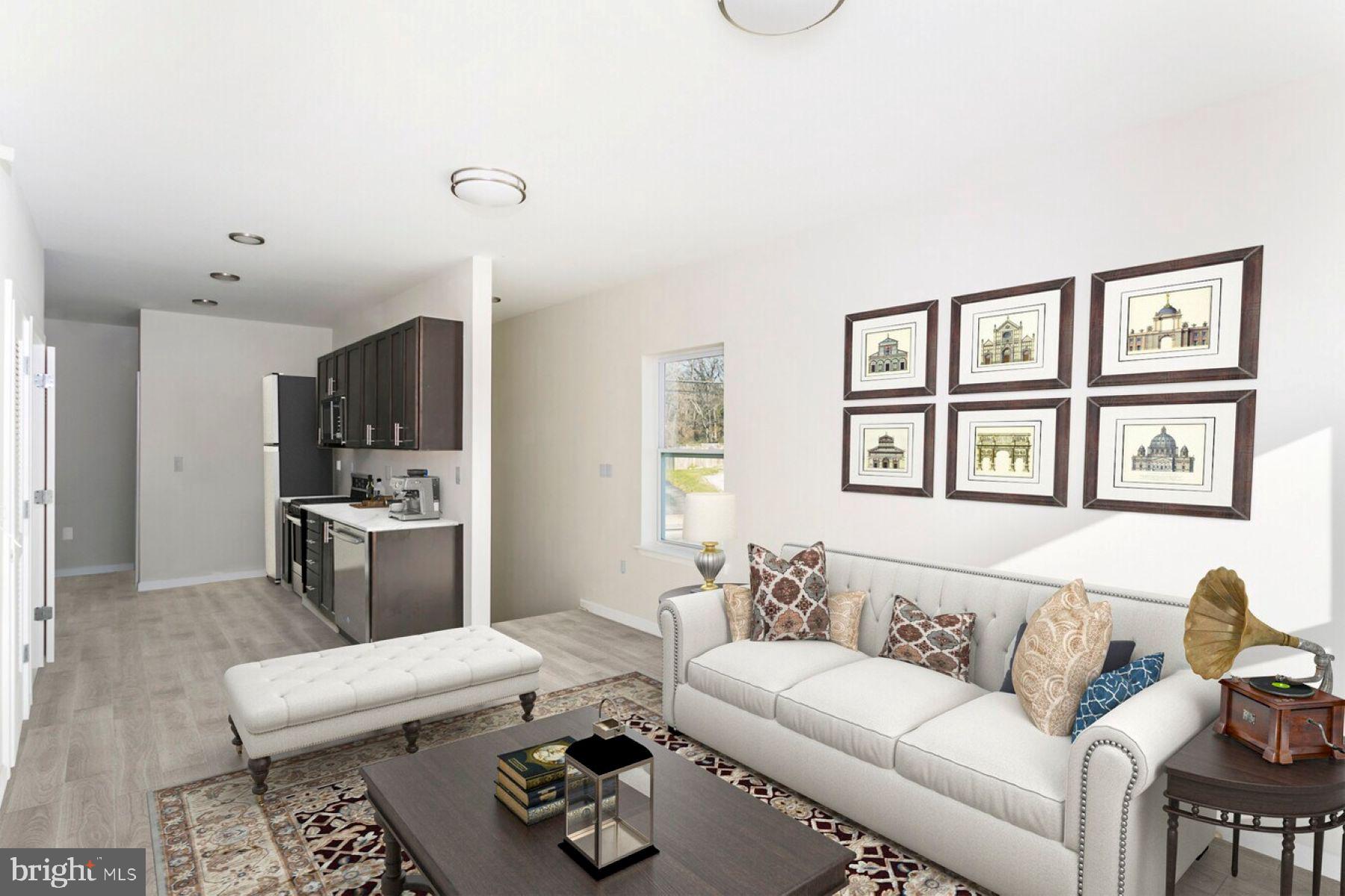 GARDENVILLE - Residential Lease