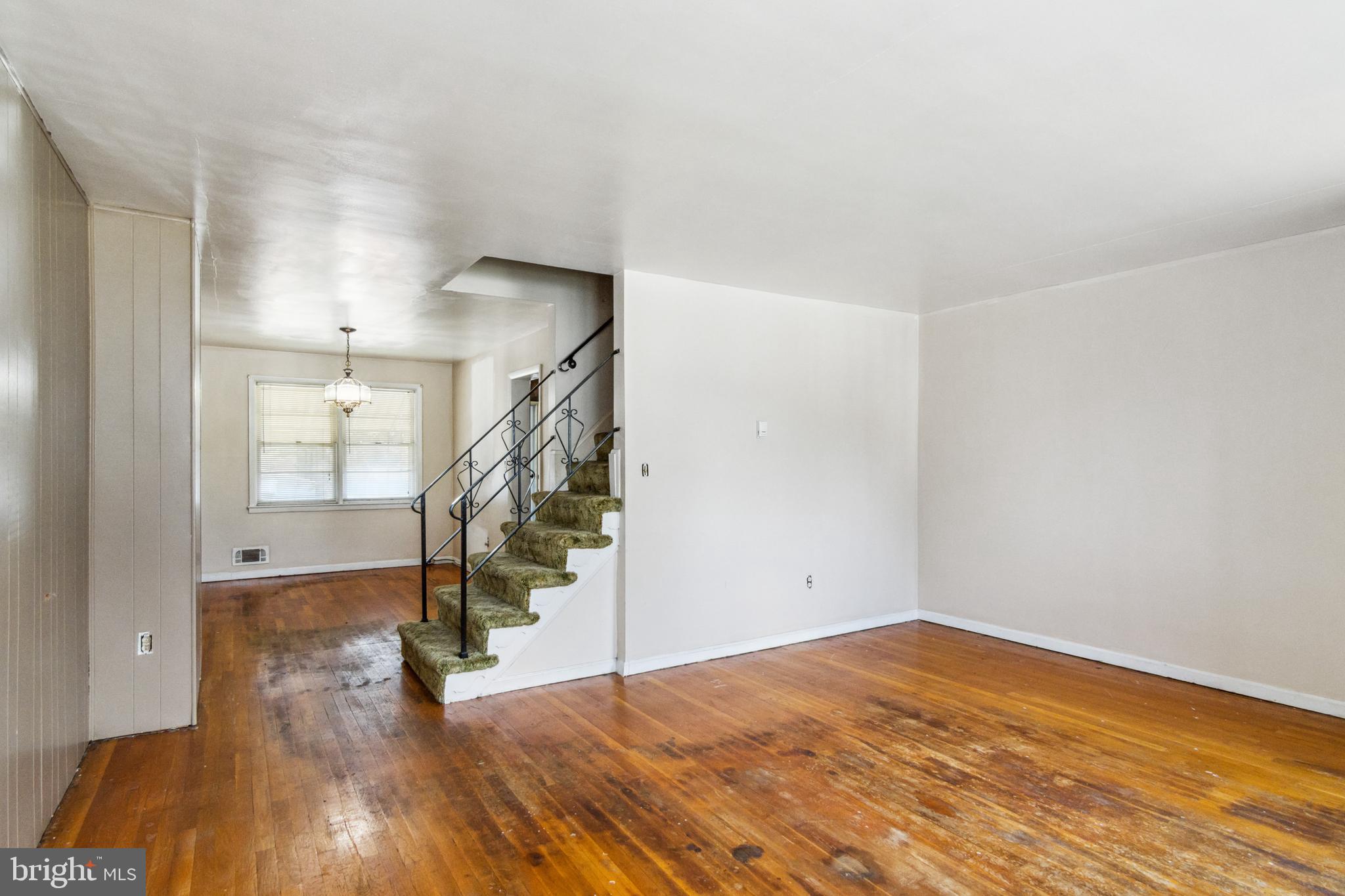 MAPLECREST - Residential