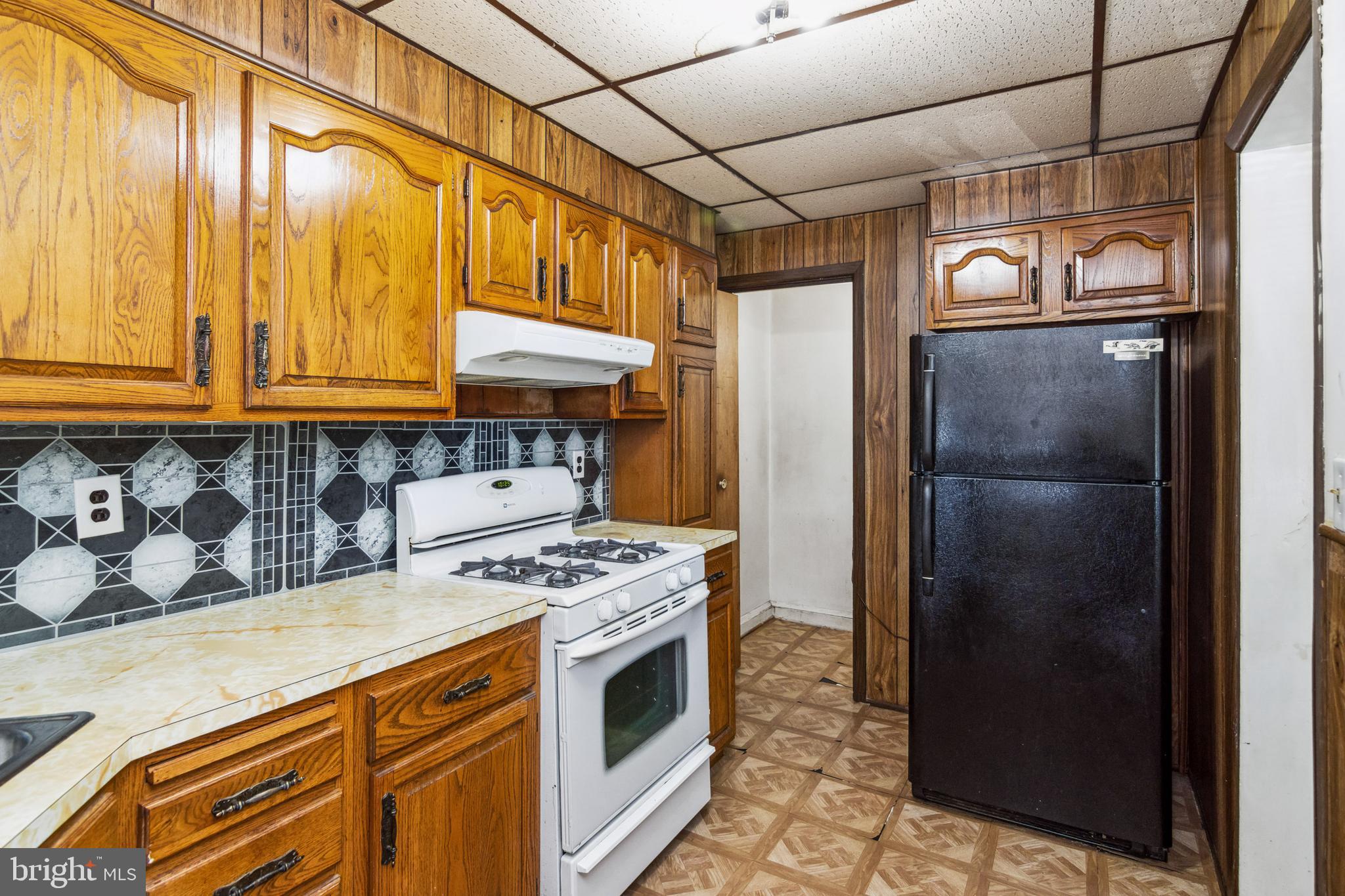 MAPLECREST - Residential