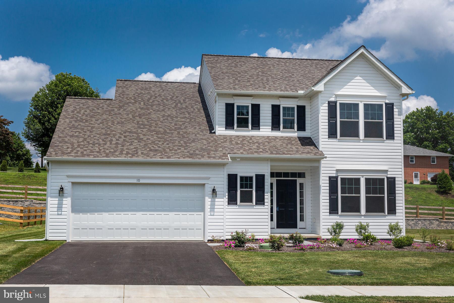 HIDDEN VALLEY ESTATES - Residential