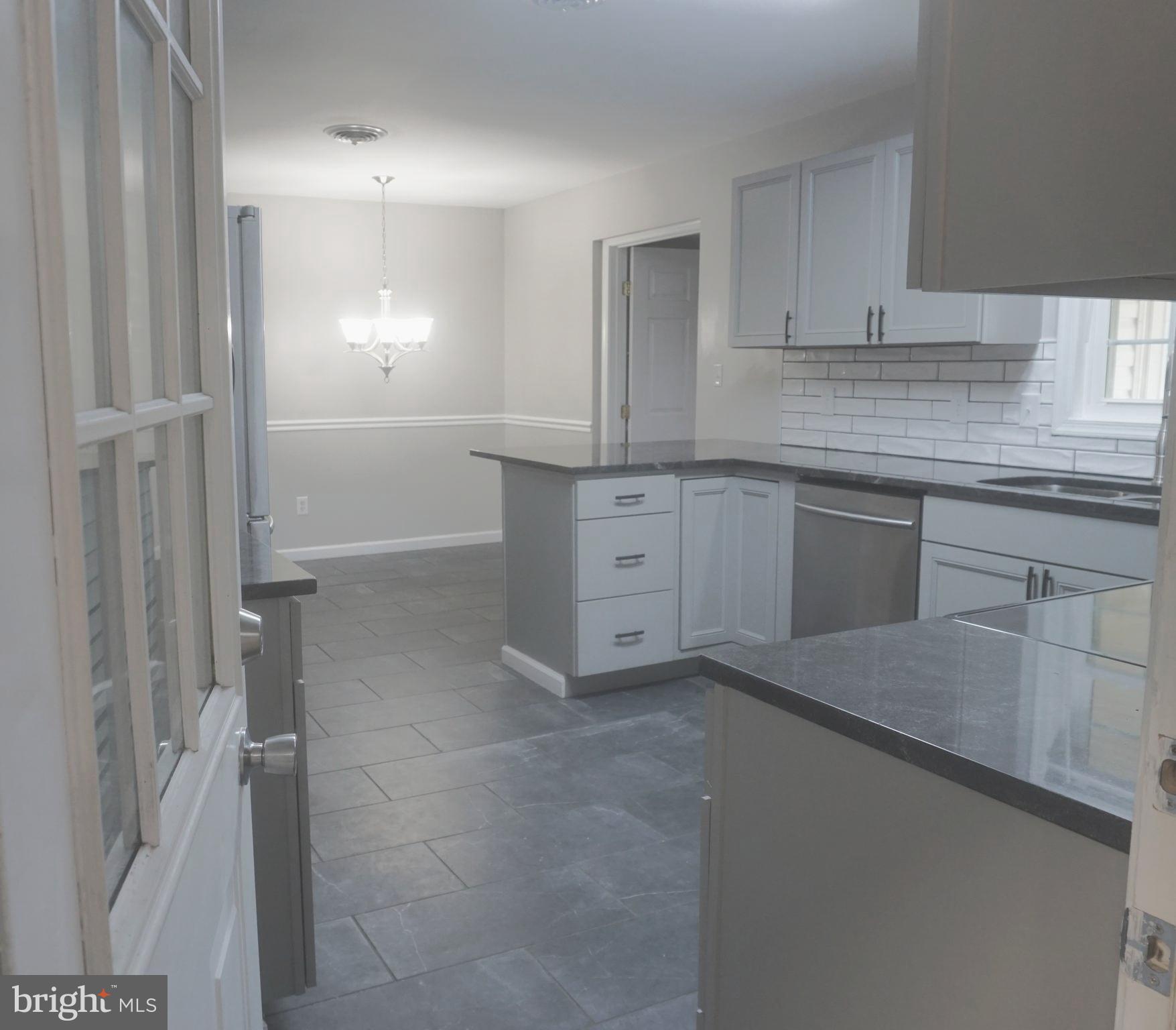 SKY-LIN PARK - Residential