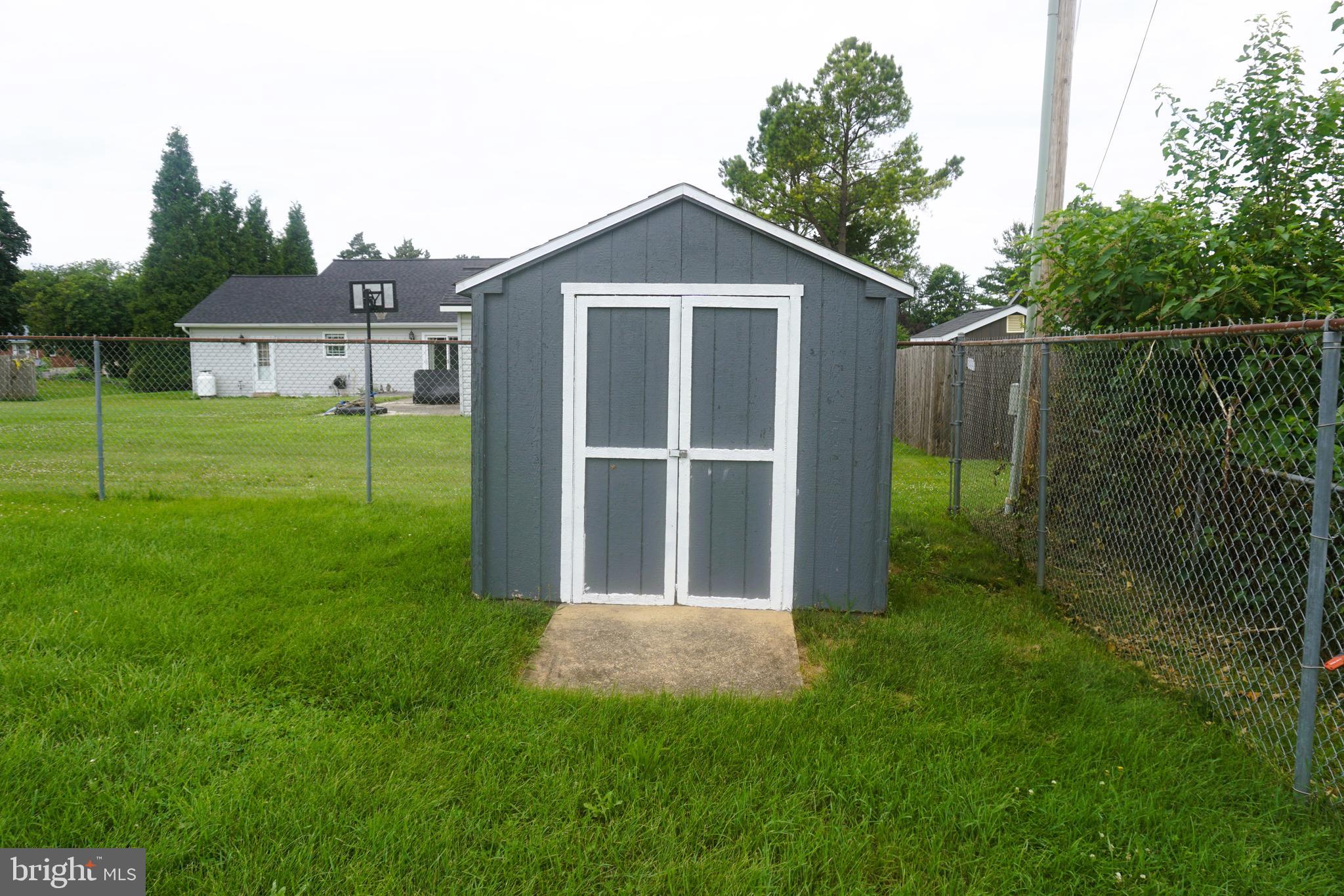 SKY-LIN PARK - Residential