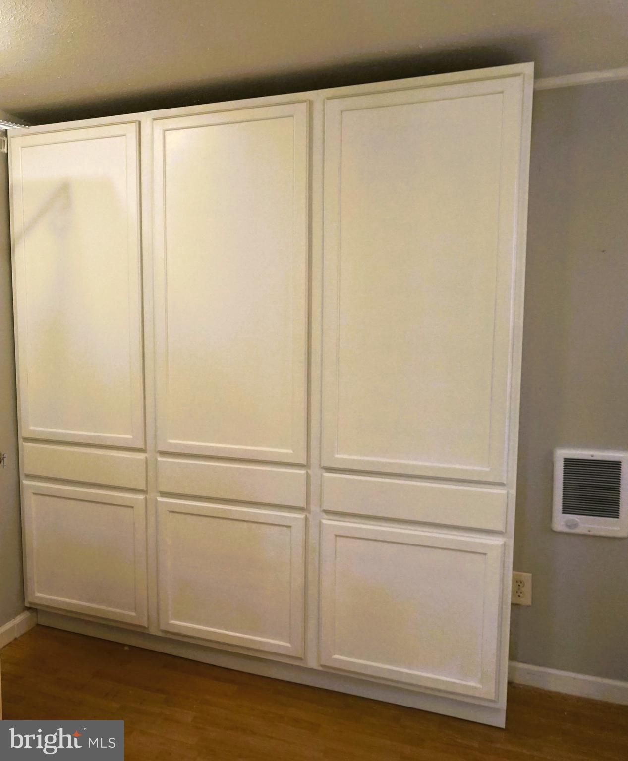 SKY-LIN PARK - Residential