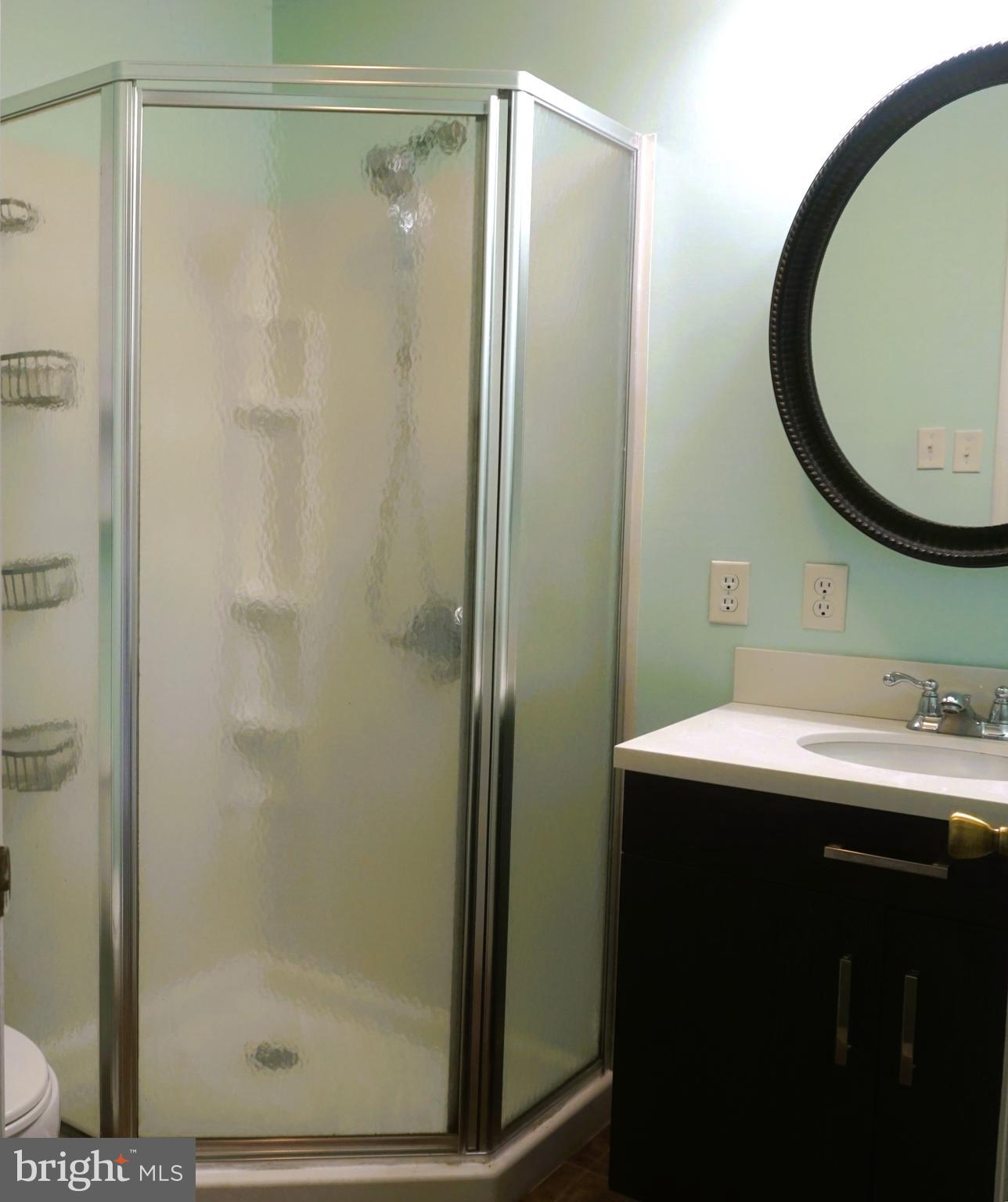 SKY-LIN PARK - Residential