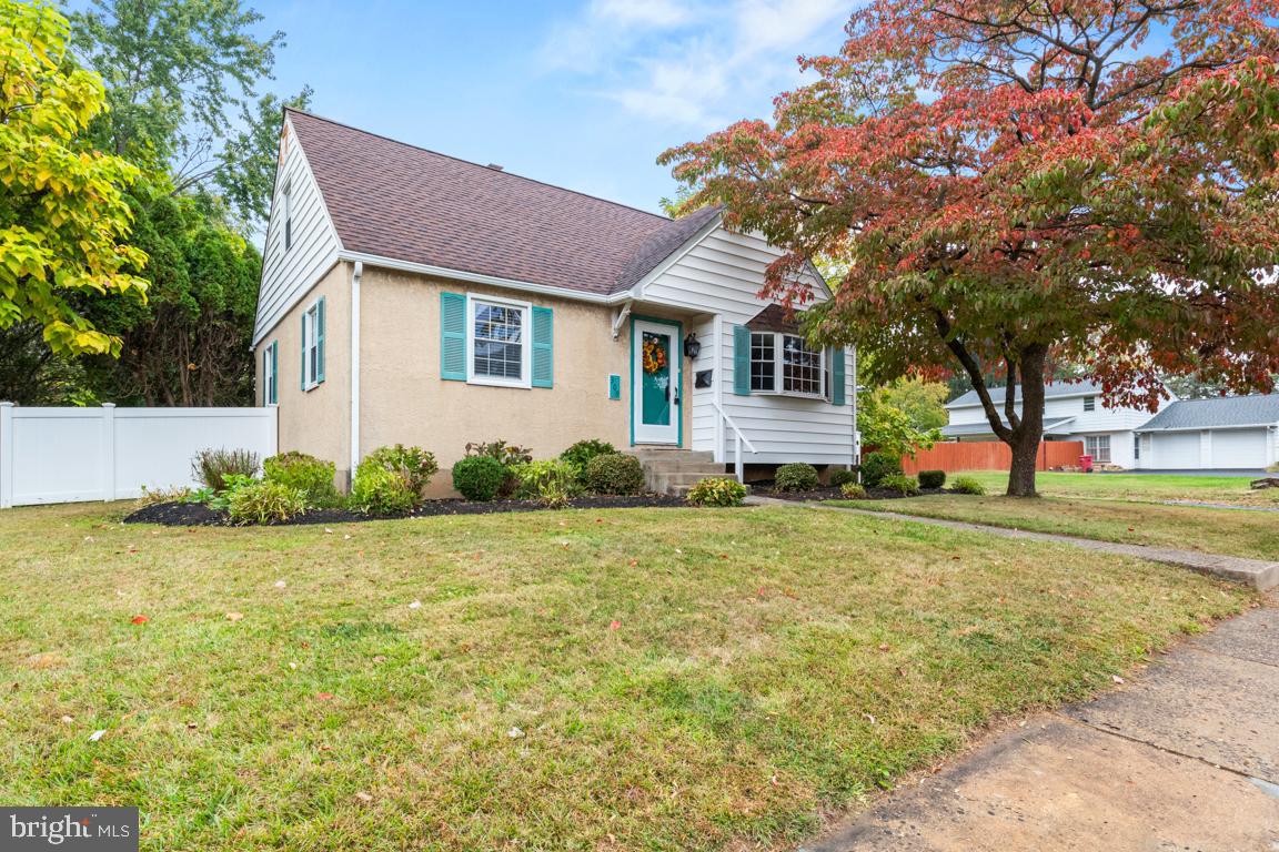 309 S PENNSYLVANIA AVENUE