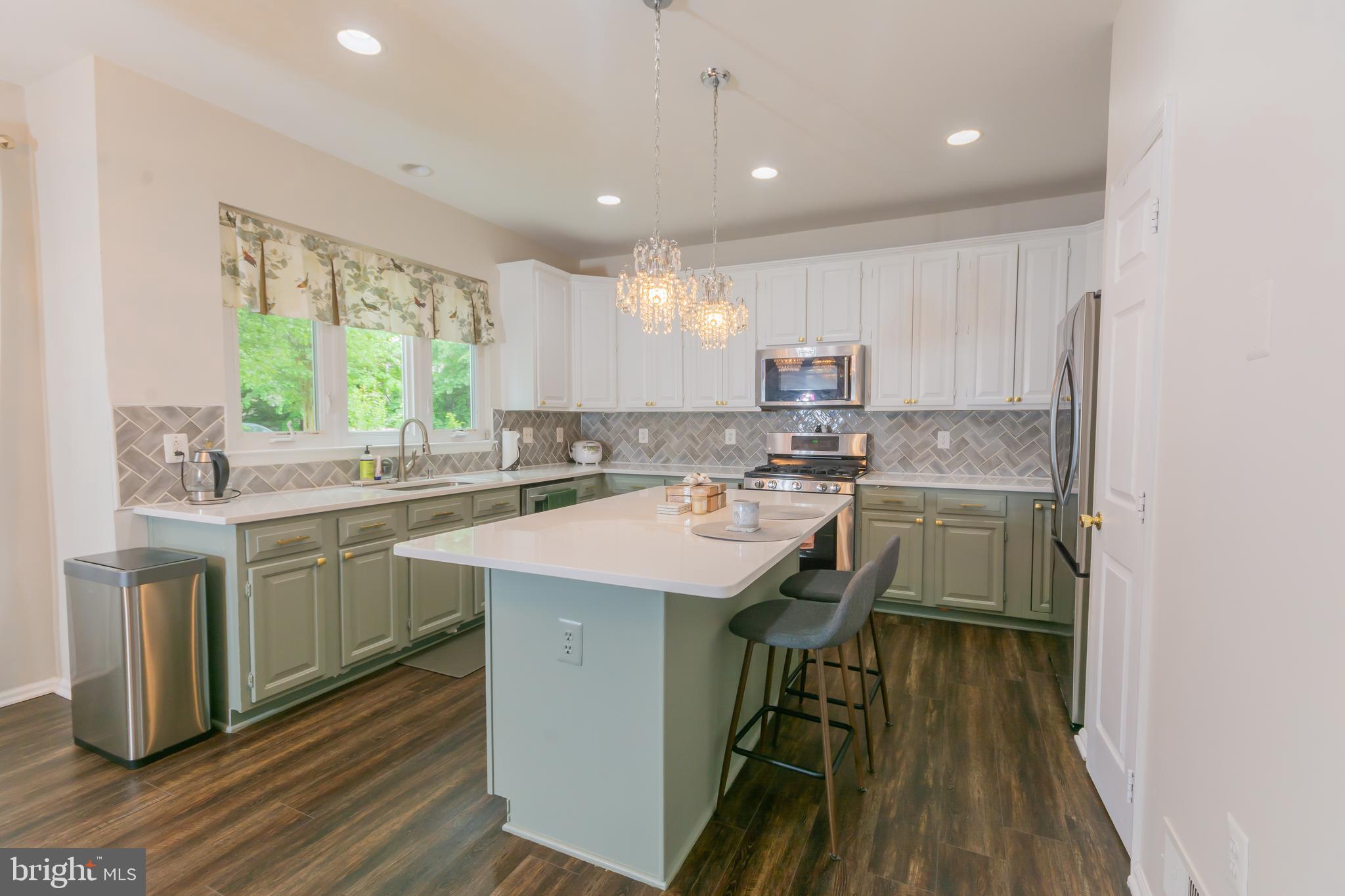 12901 CEDAR GLEN LANE