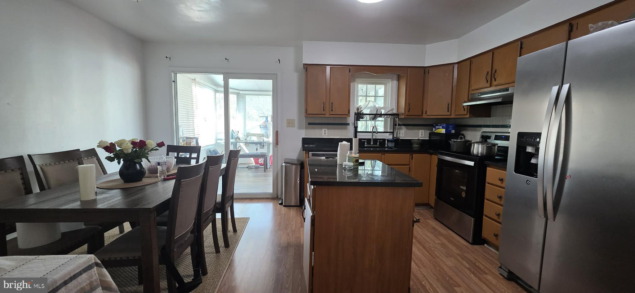 NOTTINGHAM VILLAGE - Residential