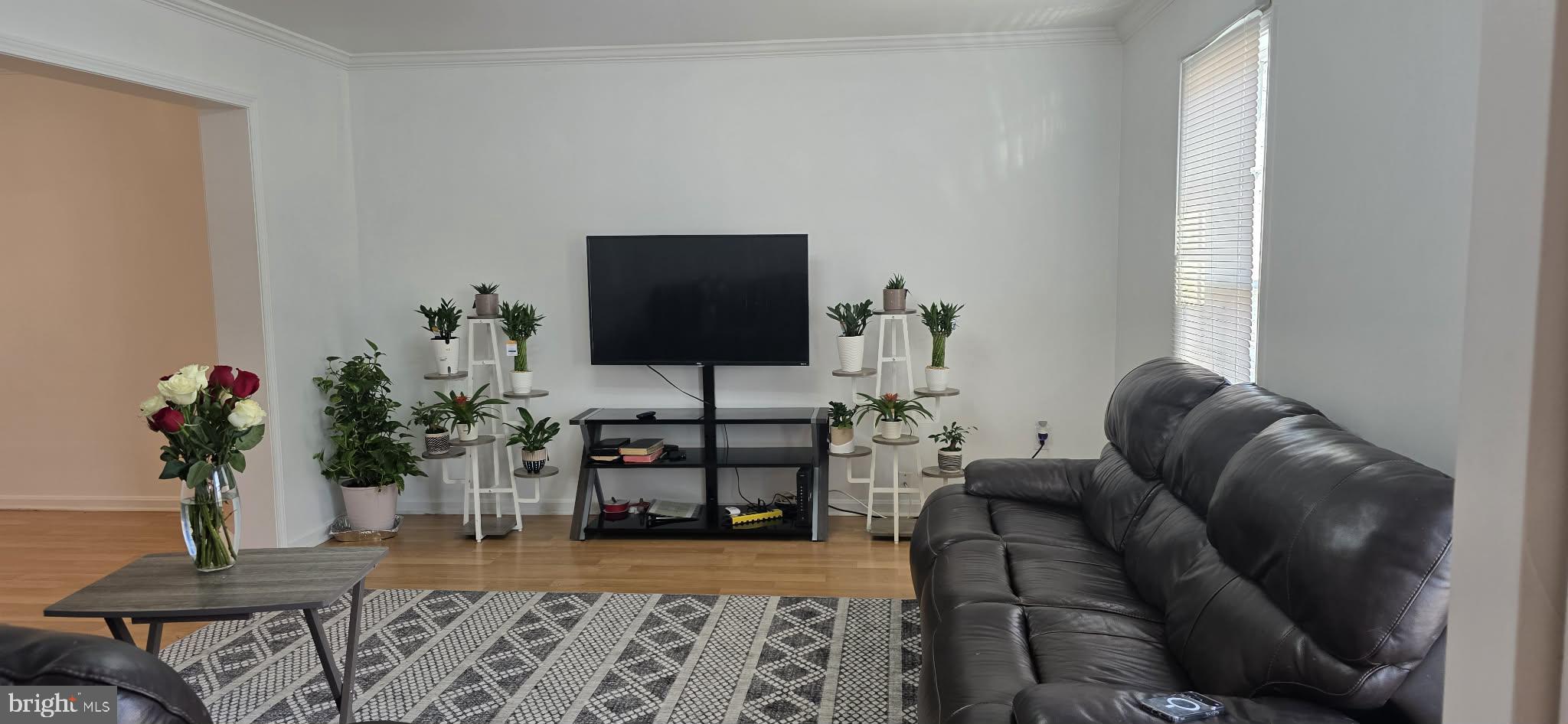 NOTTINGHAM VILLAGE - Residential