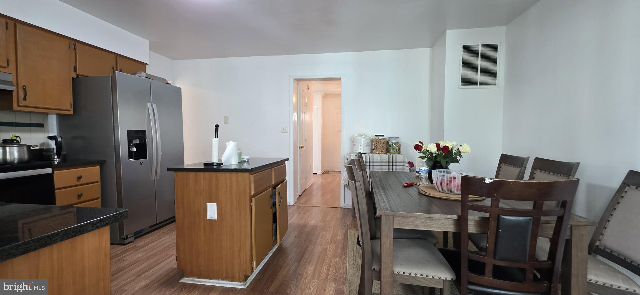 NOTTINGHAM VILLAGE - Residential