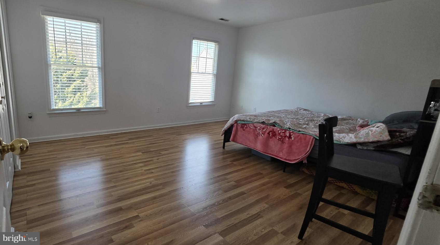 NOTTINGHAM VILLAGE - Residential