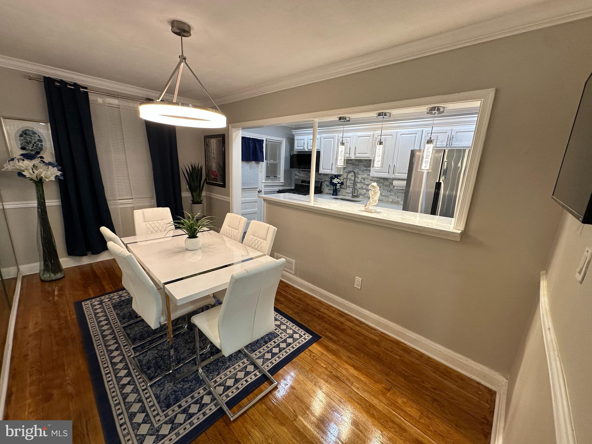 MOORES RUN - Residential