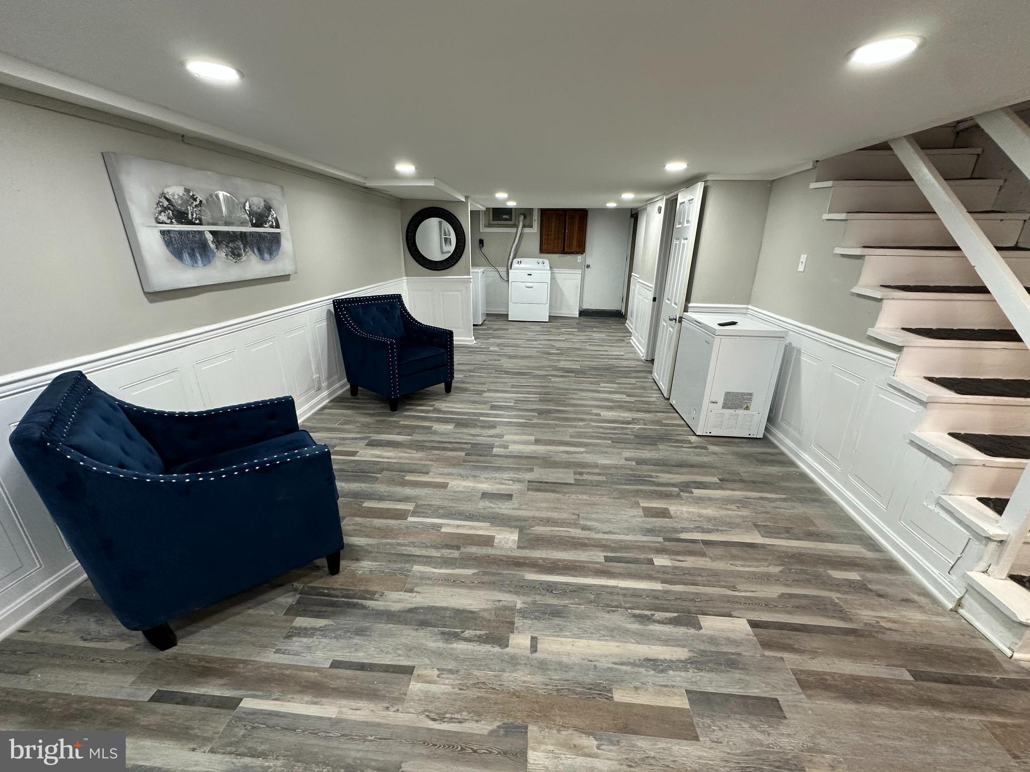 MOORES RUN - Residential