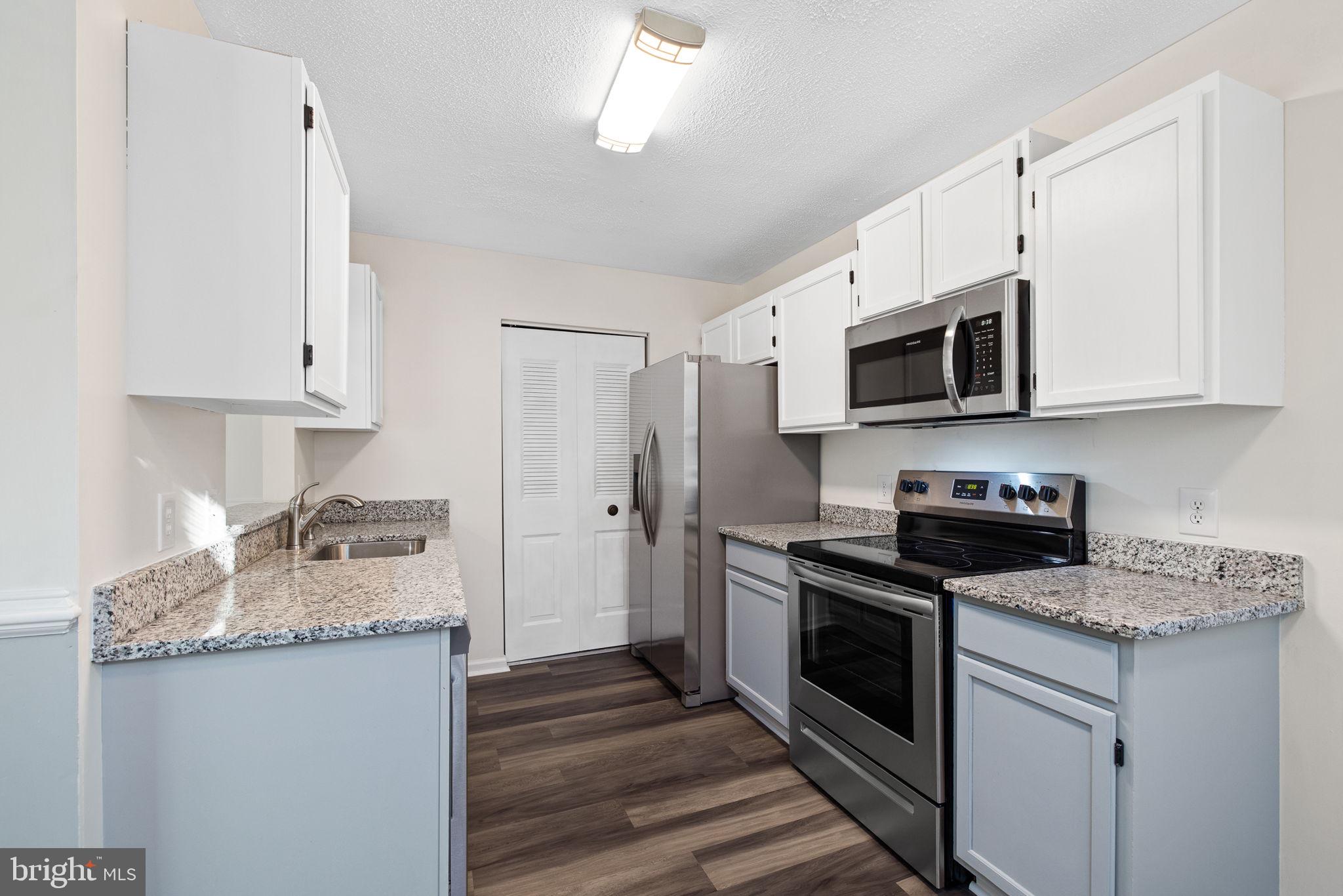 VILLAGES OF SALEM STATION - Residential