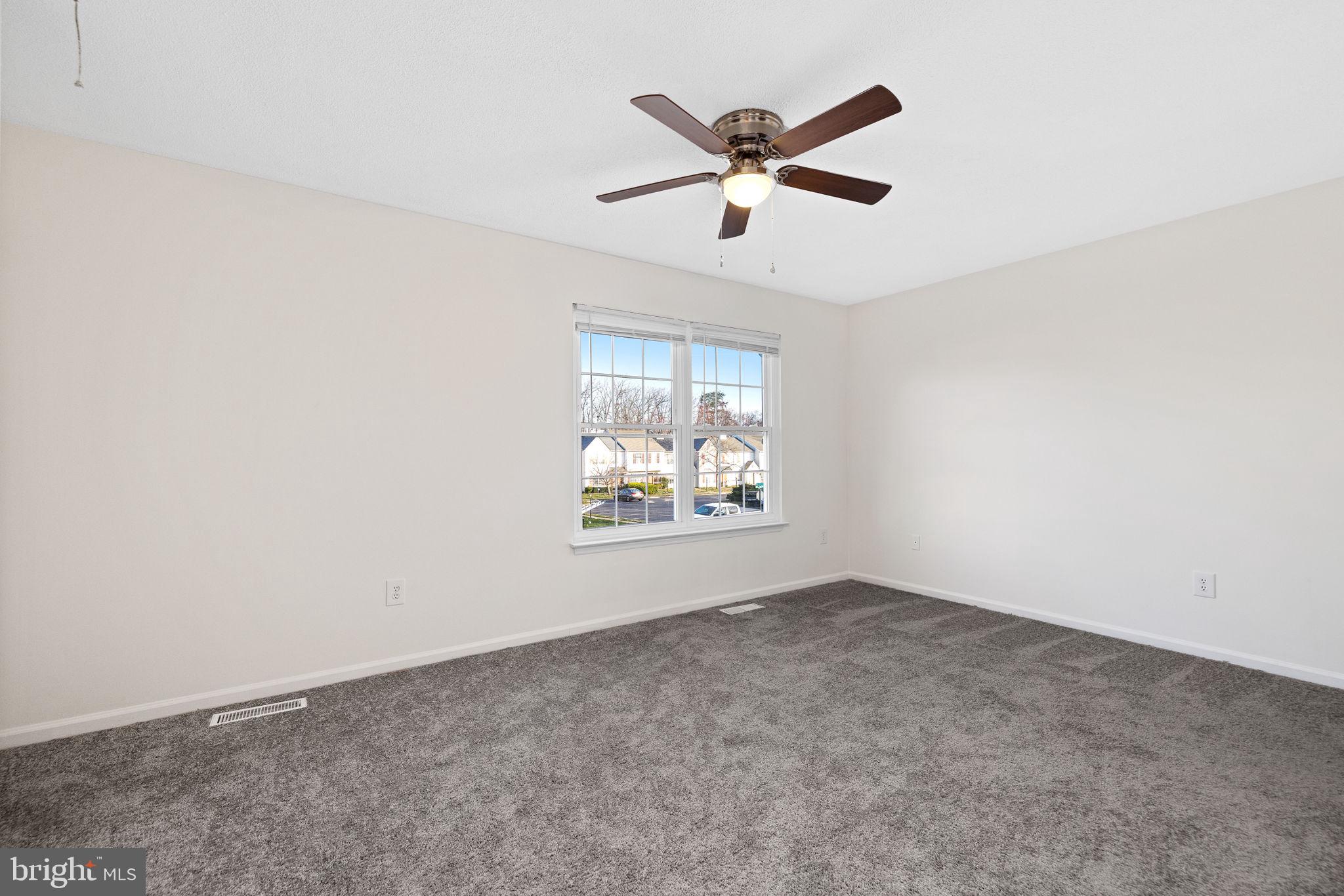 VILLAGES OF SALEM STATION - Residential