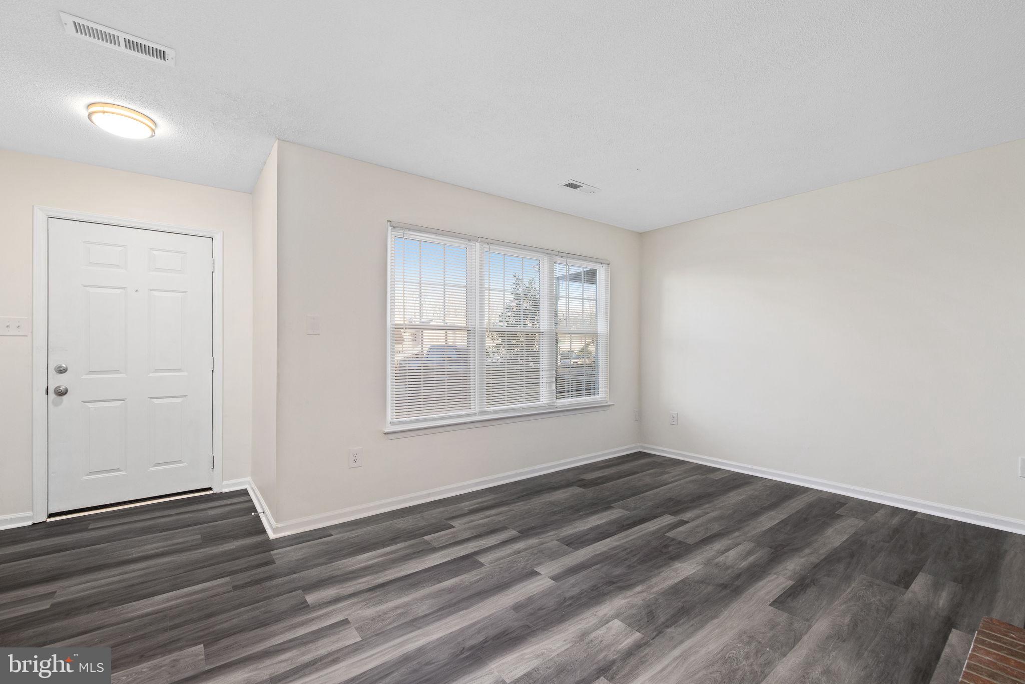 VILLAGES OF SALEM STATION - Residential